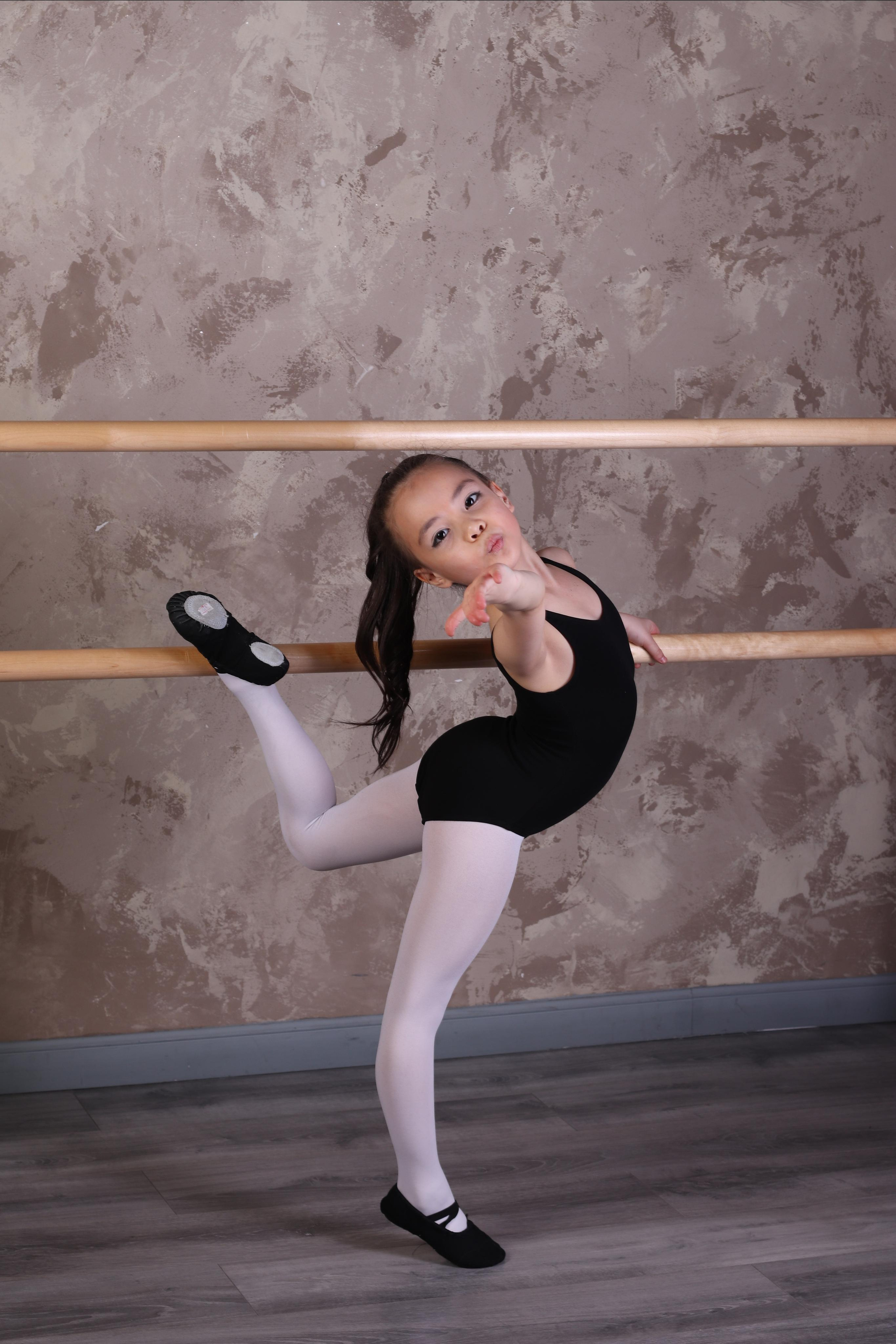 Гимнастические костюмы (Ретушь). Фотограф и ретушер Маргарита Павлюк Москва