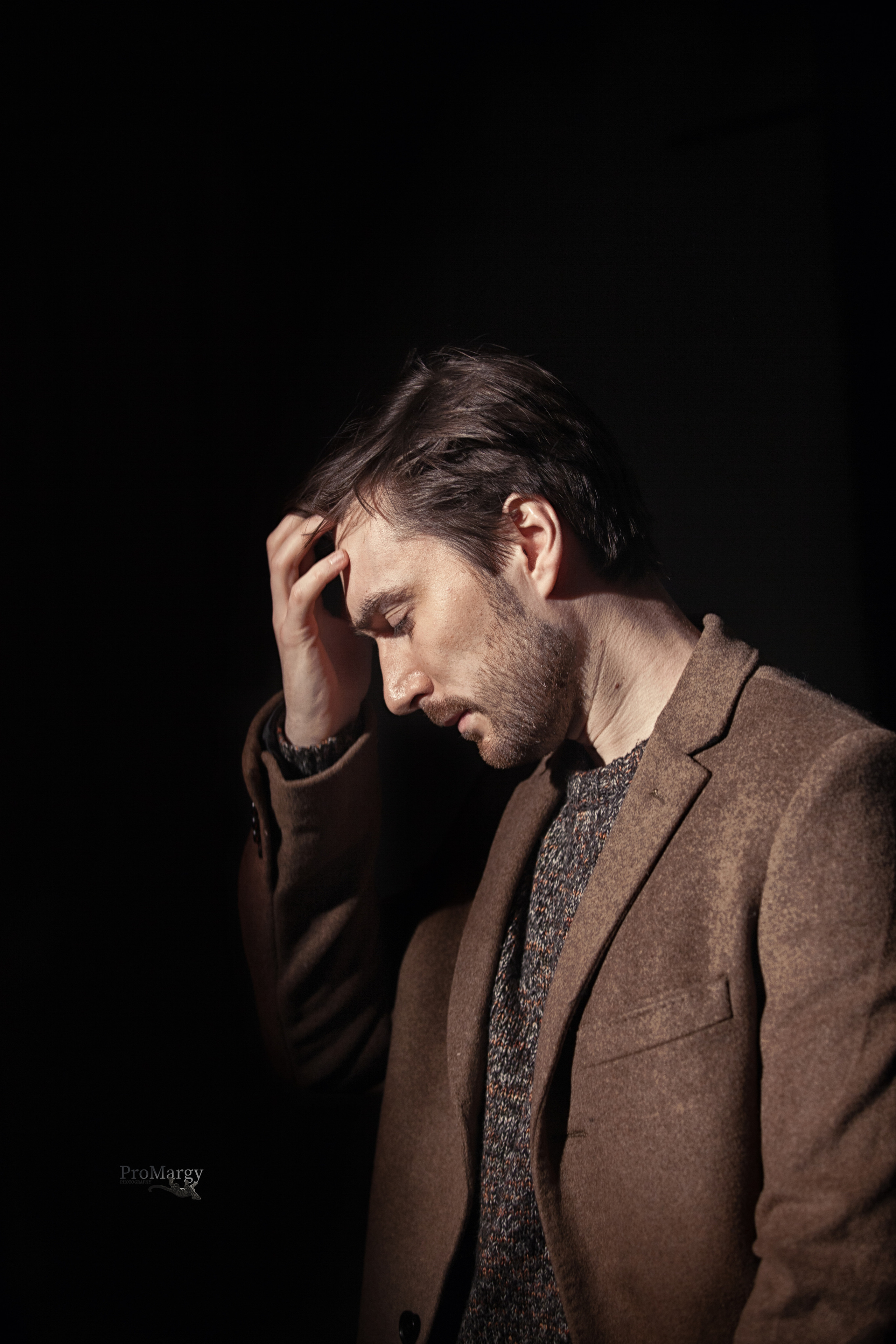 Илья Крутояров портрет. Фотограф и ретушер Маргарита Павлюк Москва