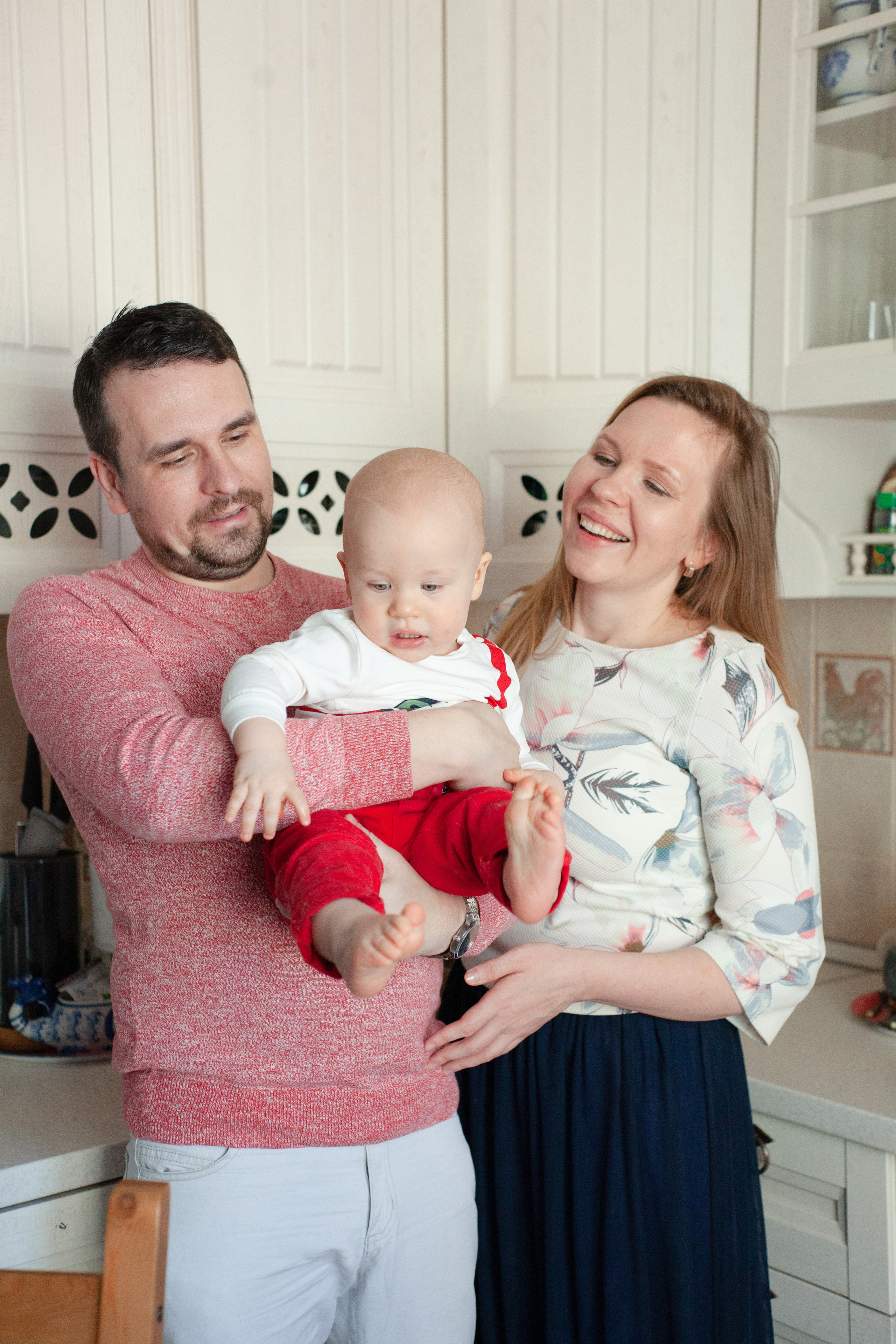 Первый день рождения (домашние съёмки). Фотограф и ретушер Маргарита Павлюк Москва