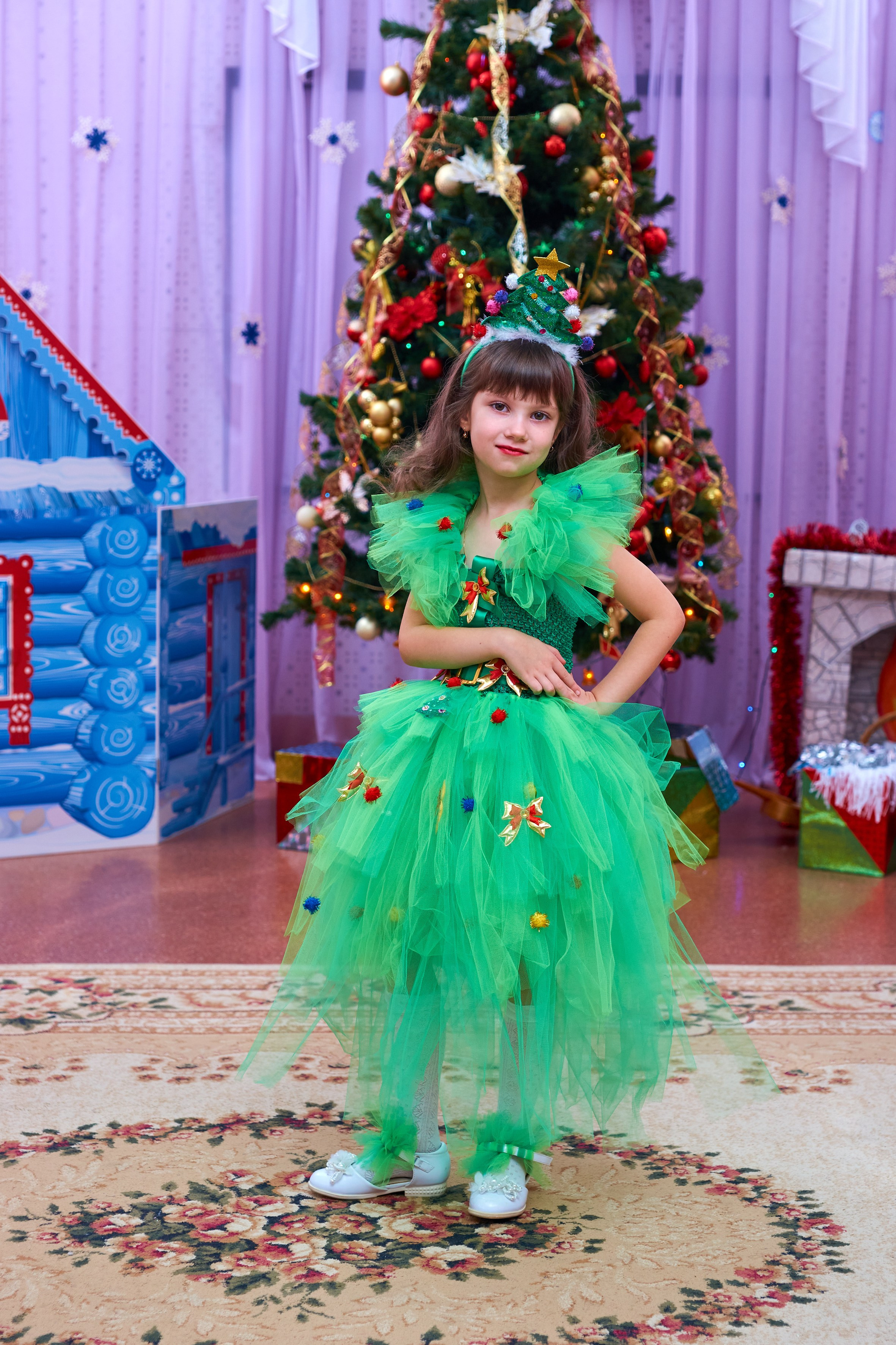 Новогодние утренники. Childrenfoto.ru