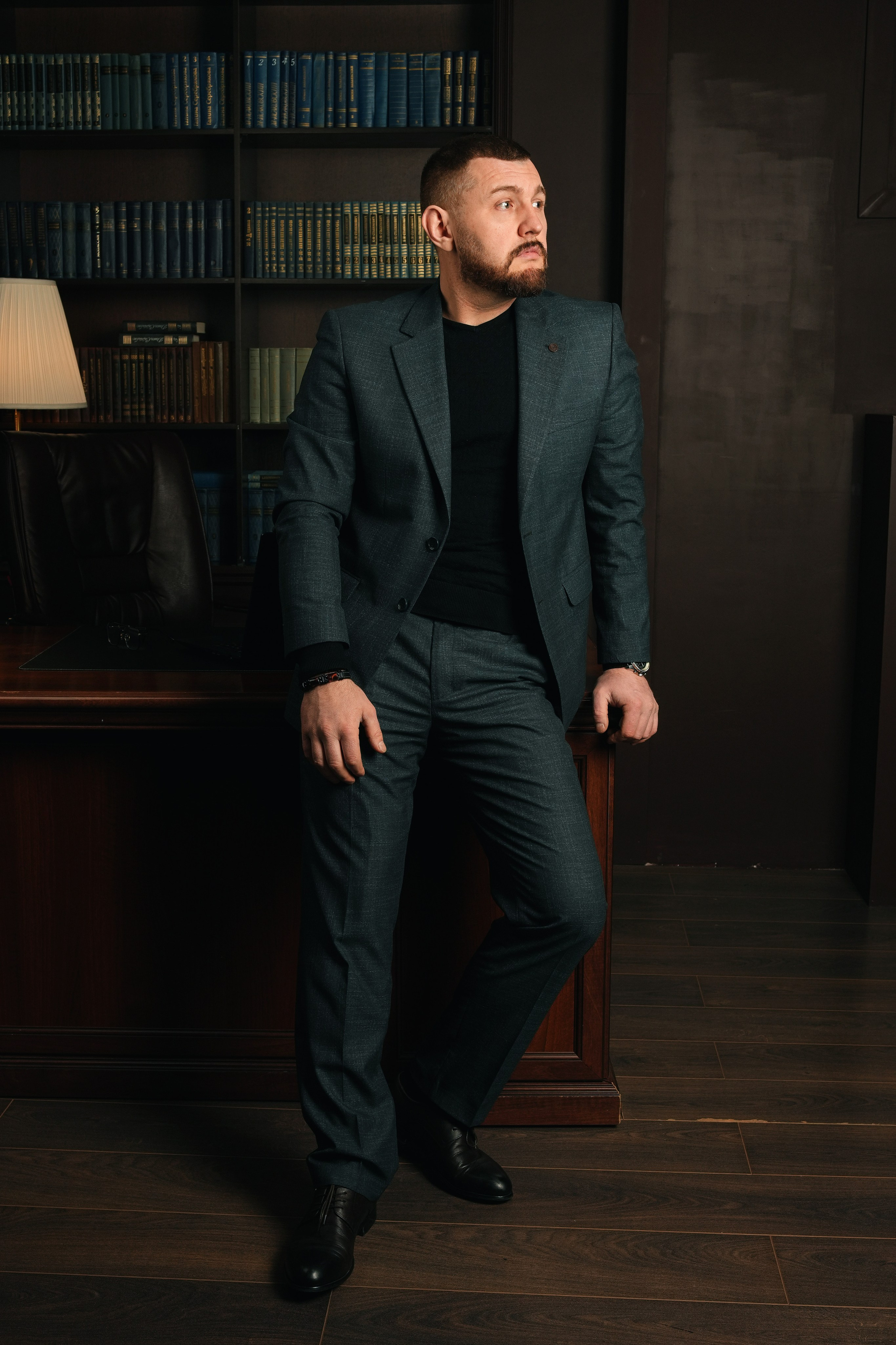 Бизнес-портрет в Новосибирске | Фотосессия для руководителей | MIGDA PHOTO. Фотограф в Новосибирске для свадеб, репортажа и бизнеса| MIGDA PHOTO