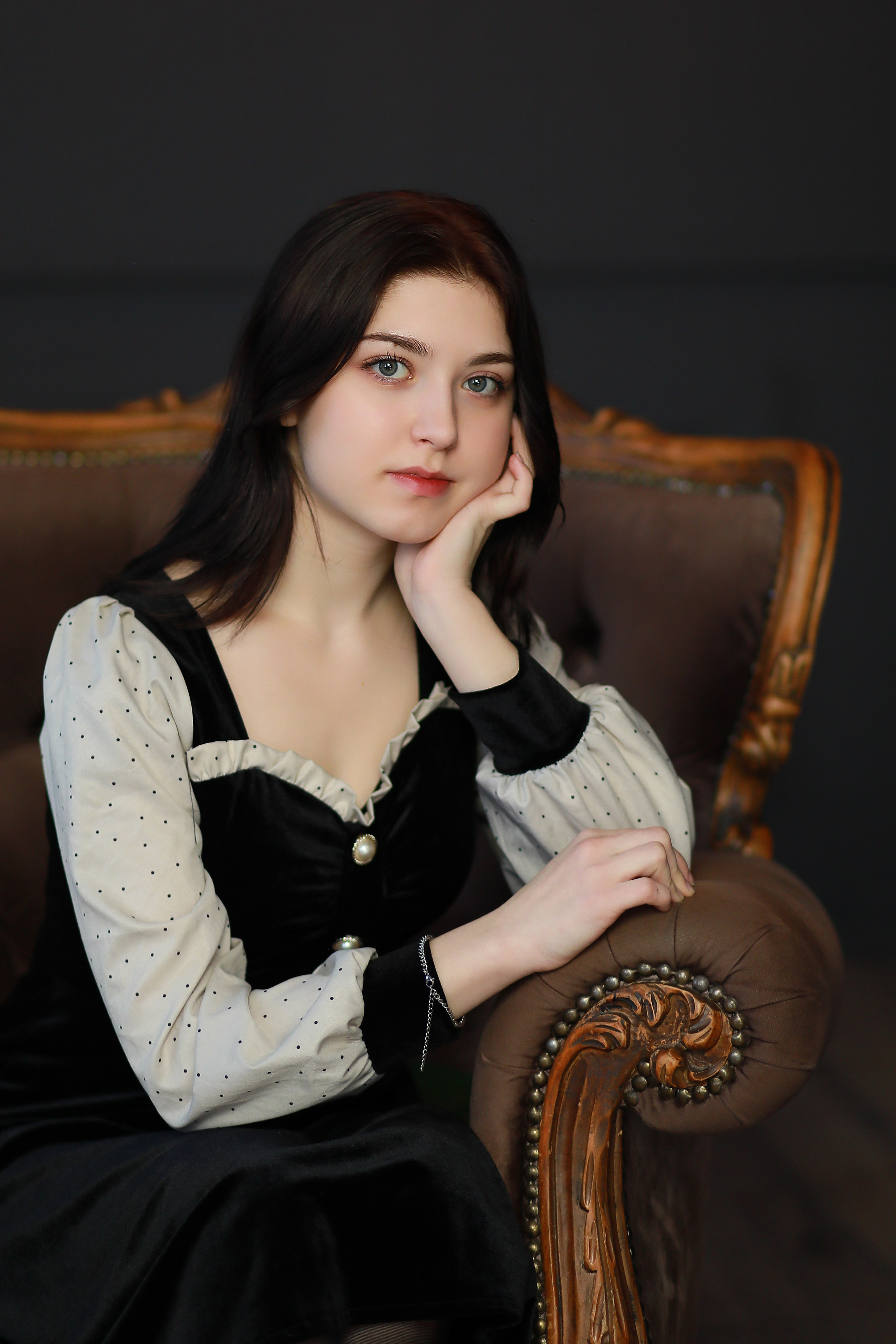 Выпускной альбом (Школа 6). Детский семейный фотограф Краснодар