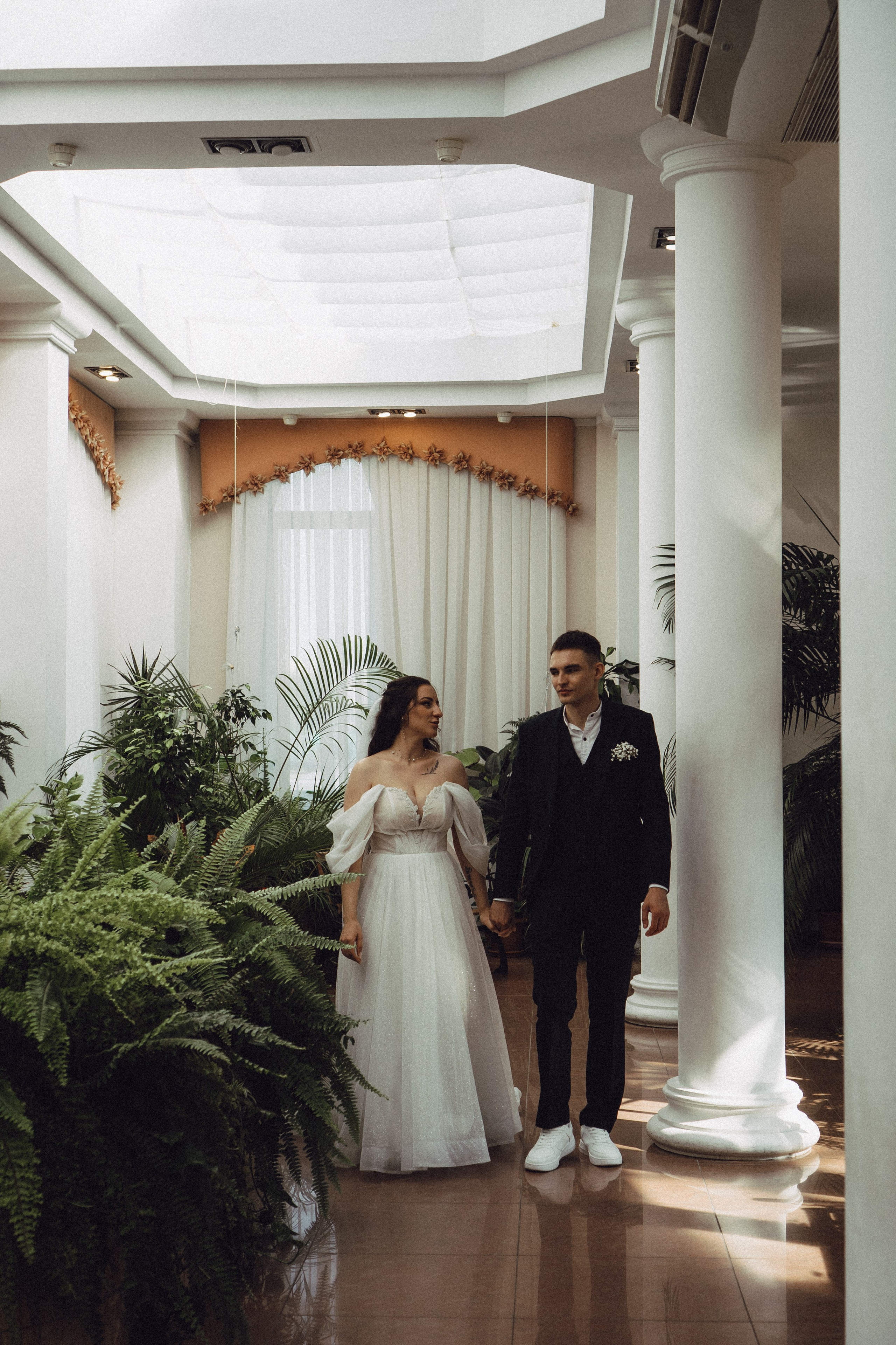 СВАДЕБНАЯ СЬЕМК В ПАРКЕ 300-ЛЕТИЯ. Профессиональный фотограф, Санкт-Петербург — Виктория Богомолова