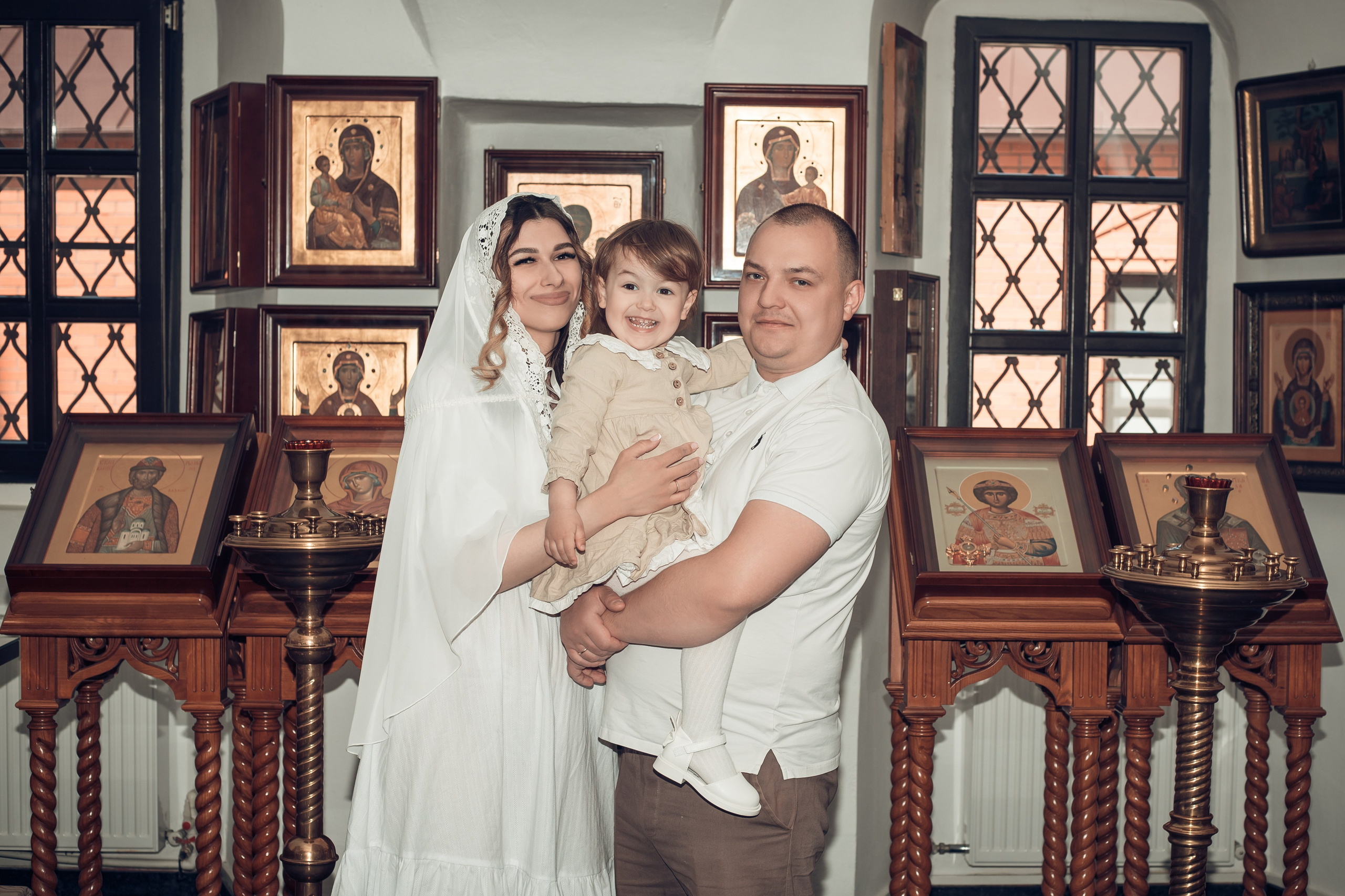 Таинство Крещения Киры. Благовещенская церковь. Семейный фотограф в Рязани и Рязанской области