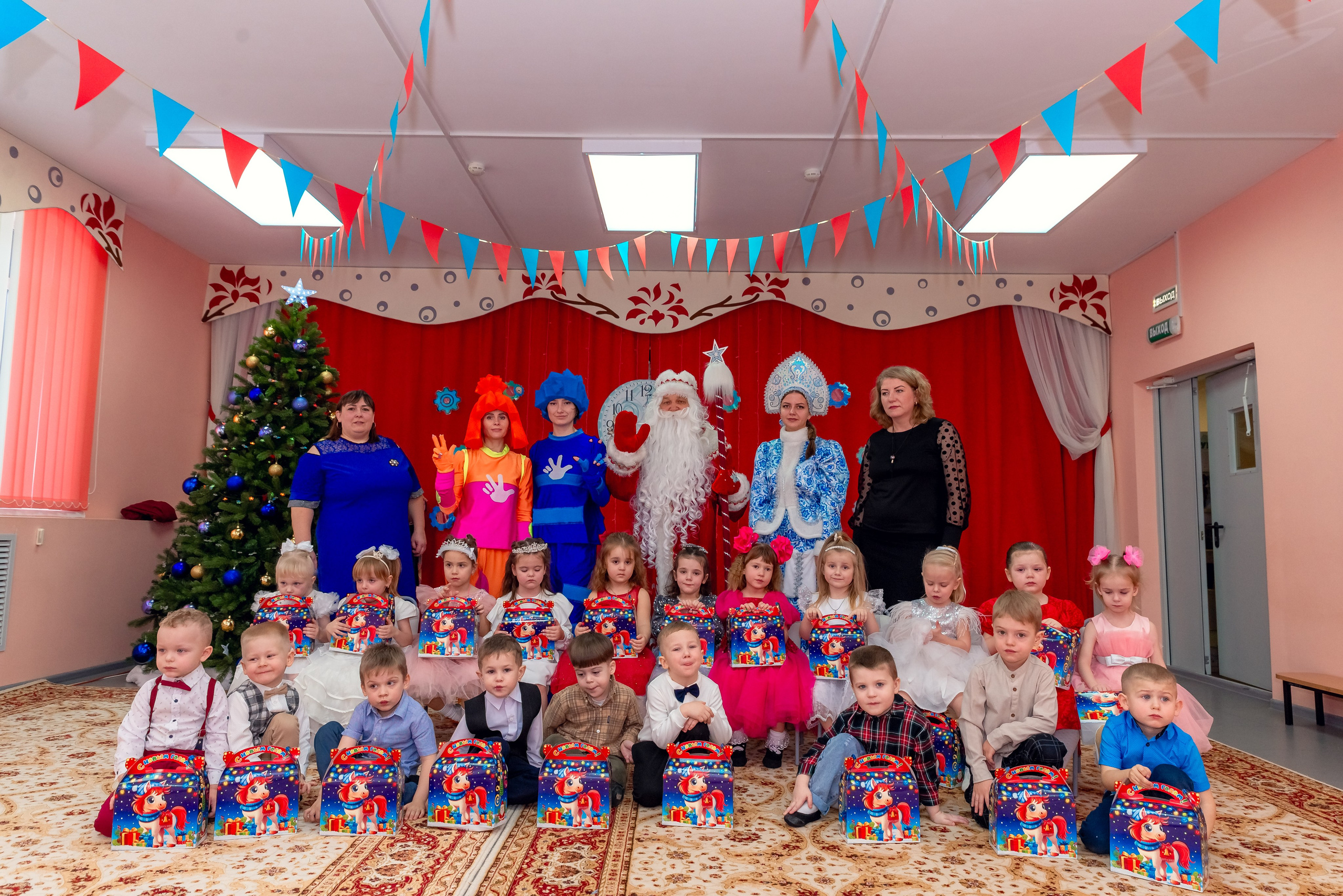 Утренник в саду. Фотограф Крещение Венчание Москва