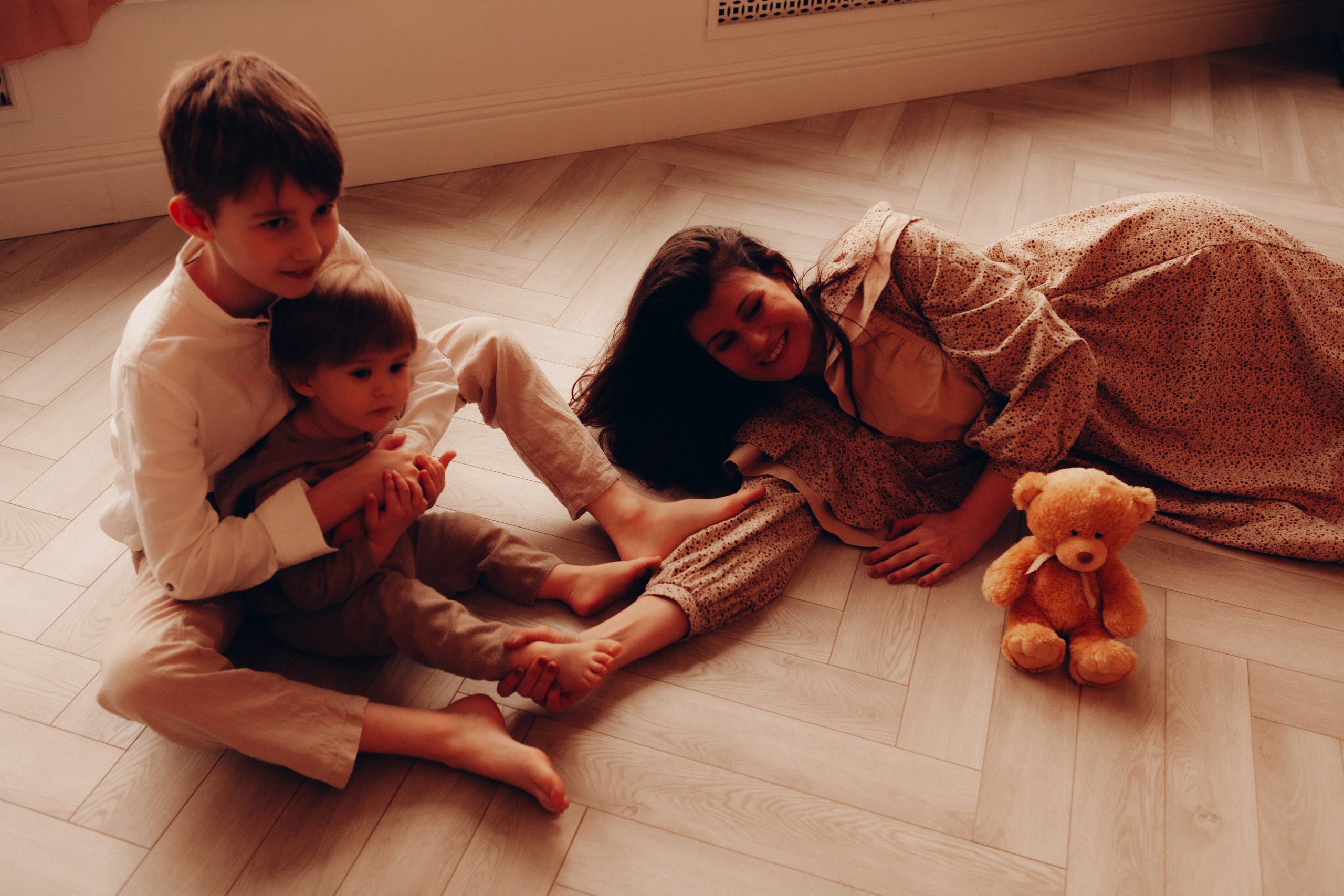 Алена с семьей. Фотосессия новорожденных в Москве фотограф Савина Анастасия