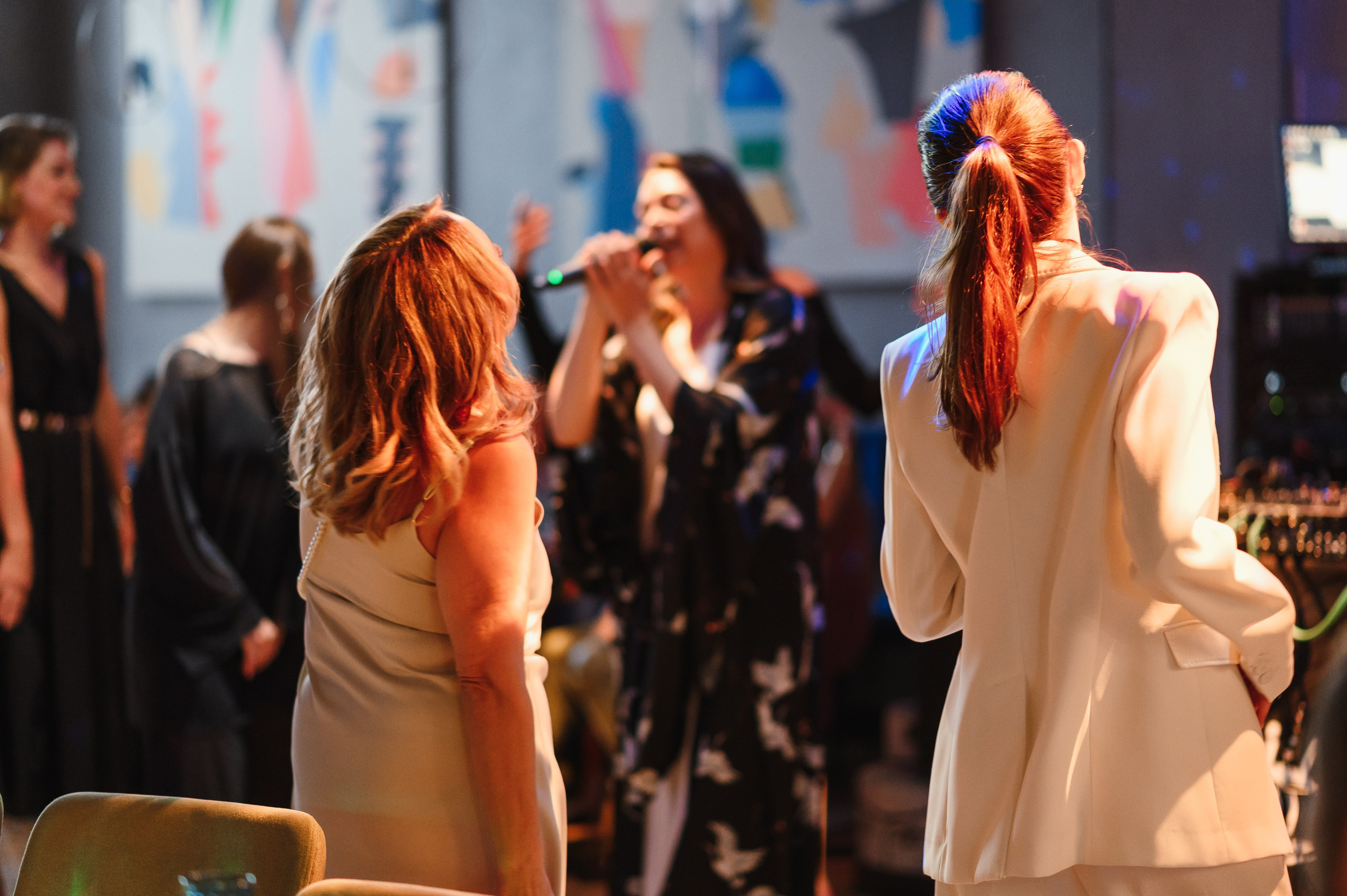 День рождения в формате выступления. Wedding and family photographer USA