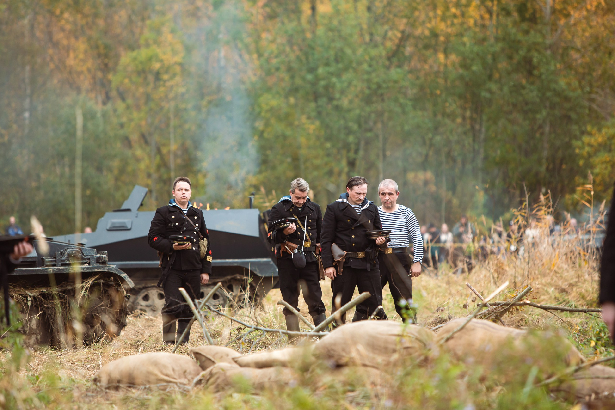 04.10.26 Реконструкция боя Петергофского десанта. Александр спб ру фотограф