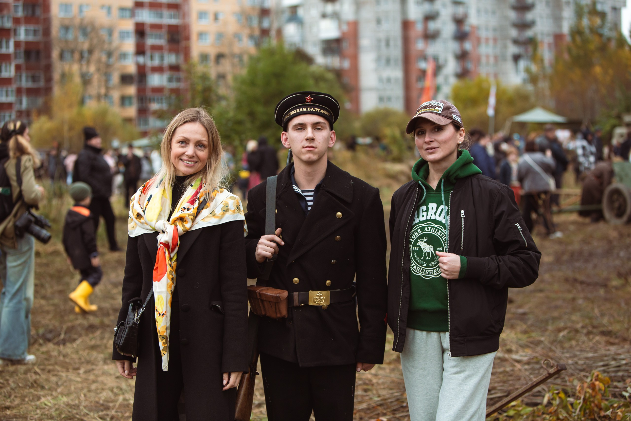 04.10.26 Реконструкция боя Петергофского десанта. Александр спб ру фотограф