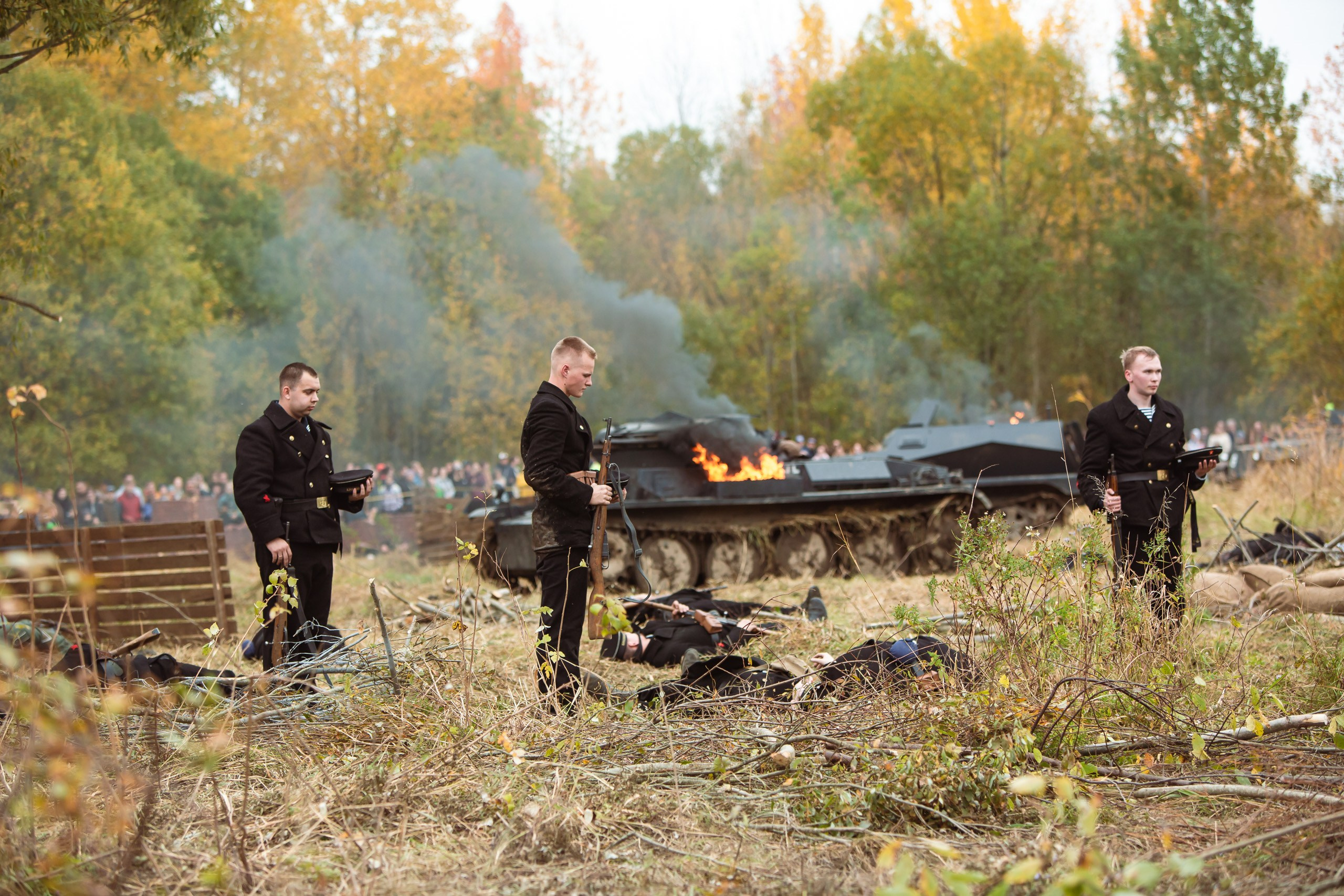 04.10.26 Реконструкция боя Петергофского десанта. Александр спб ру фотограф