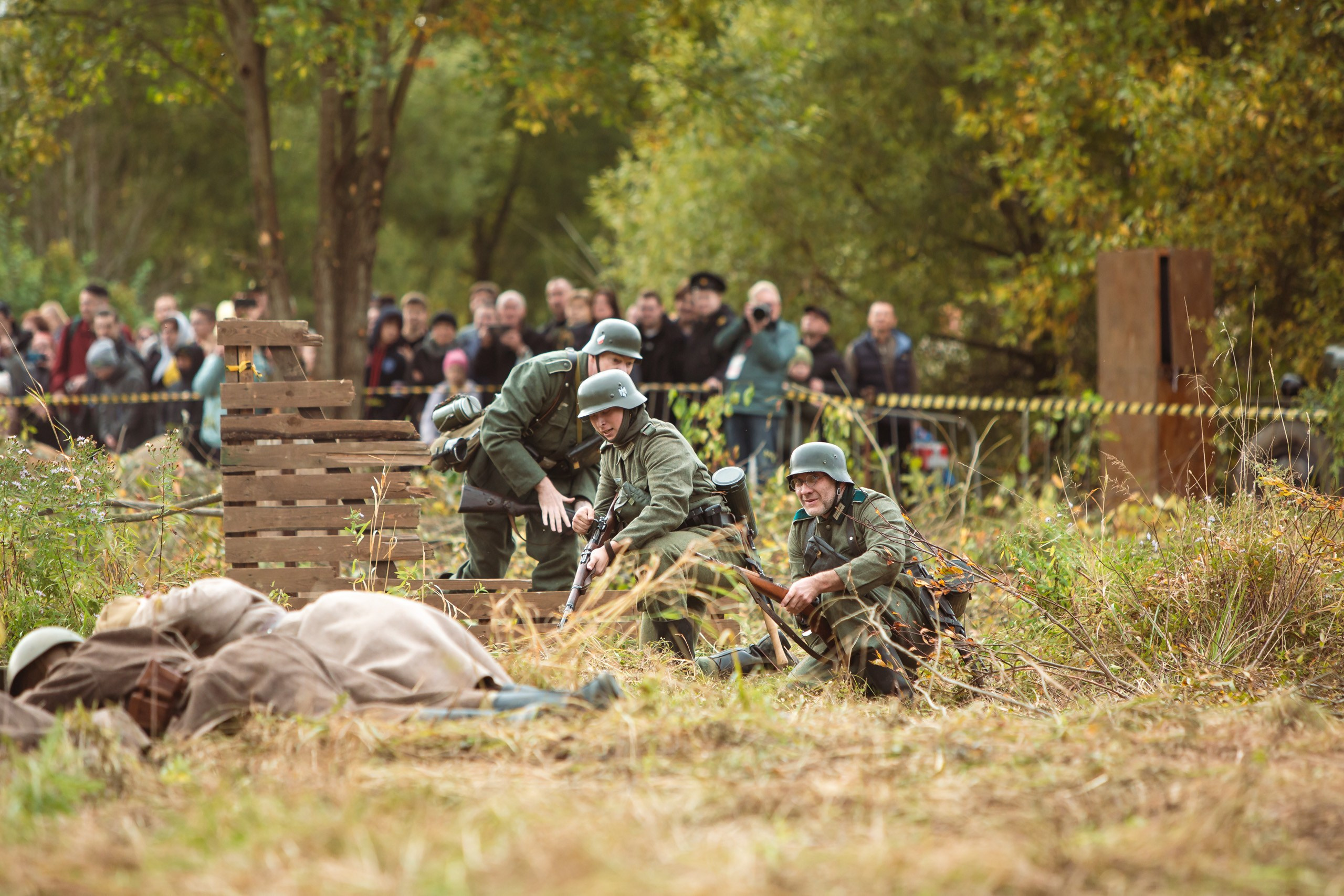 04.10.26 Реконструкция боя Петергофского десанта. Александр спб ру фотограф