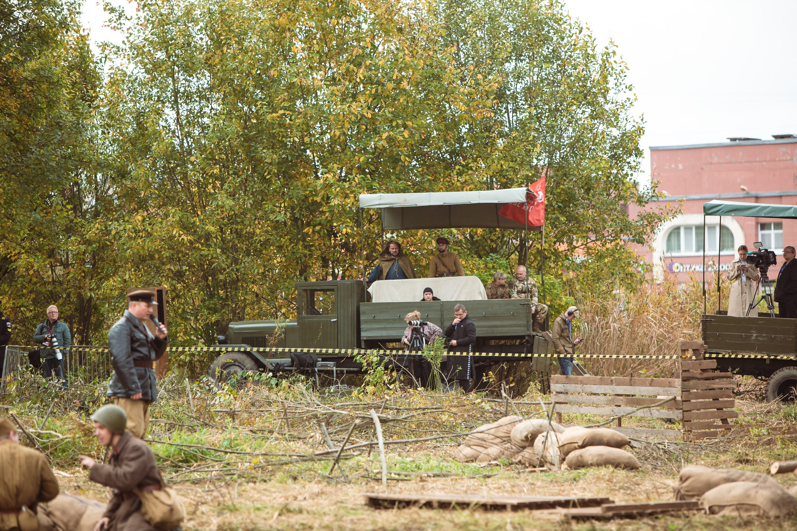 04.10.26 Реконструкция боя Петергофского десанта. Александр спб ру фотограф