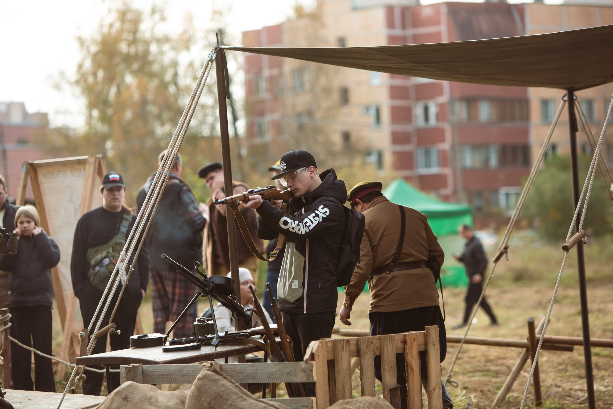 04.10.26 Реконструкция боя Петергофского десанта. Александр спб ру фотограф