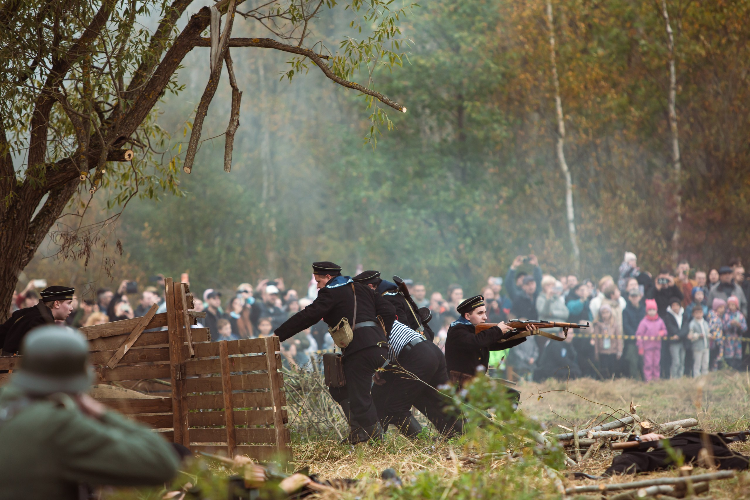 04.10.26 Реконструкция боя Петергофского десанта. Александр спб ру фотограф