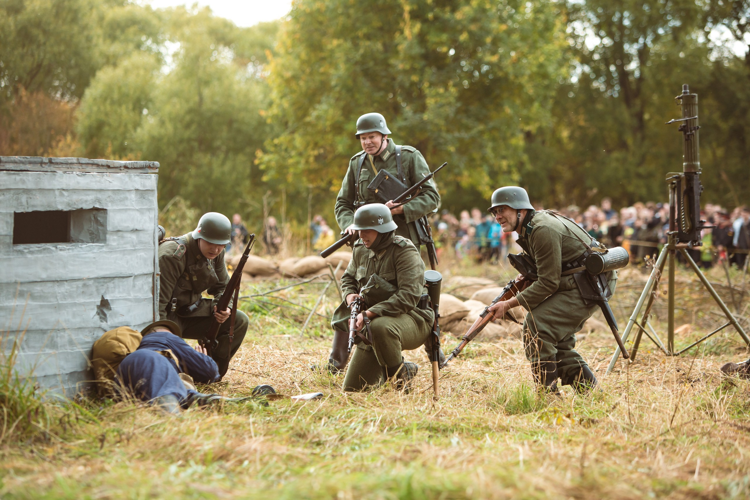 04.10.26 Реконструкция боя Петергофского десанта. Александр спб ру фотограф
