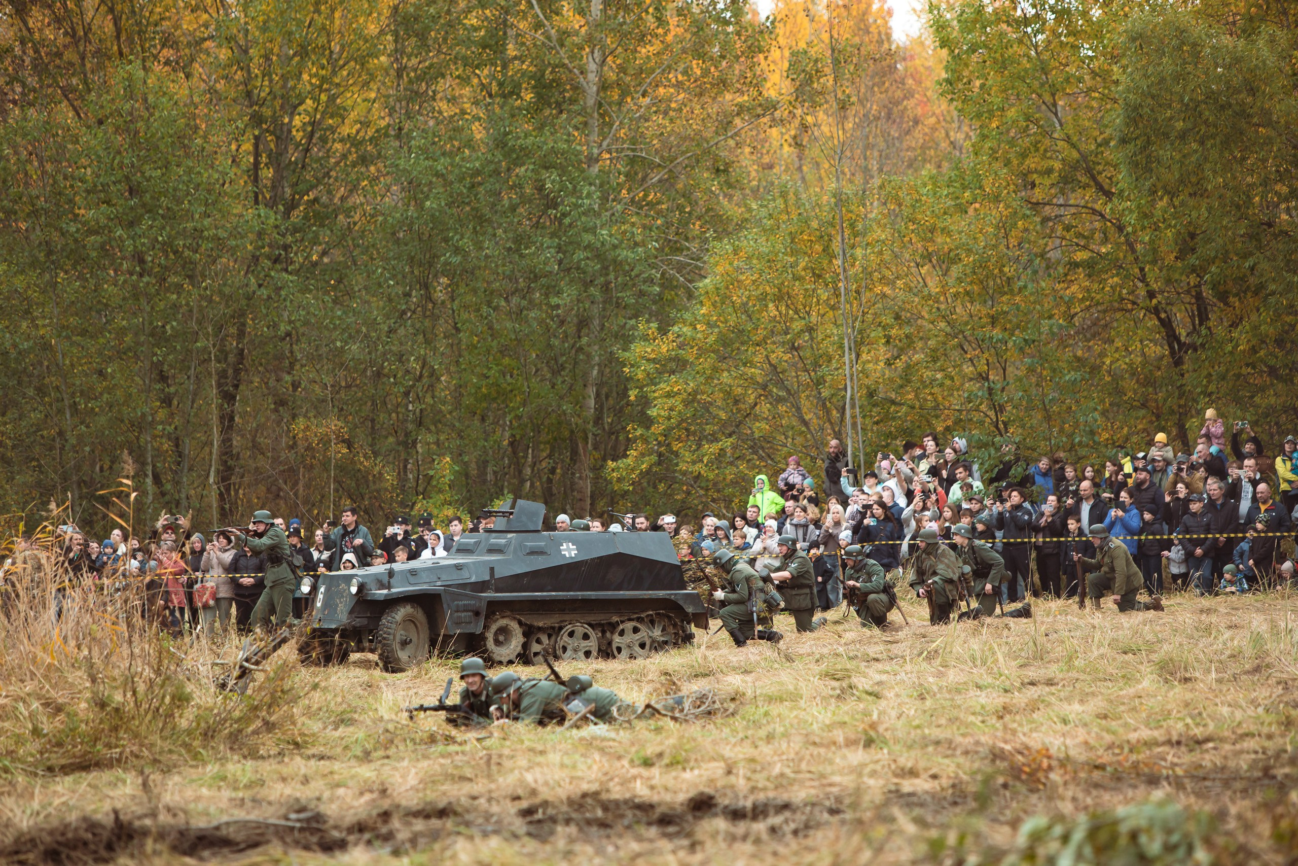 04.10.26 Реконструкция боя Петергофского десанта. Александр спб ру фотограф