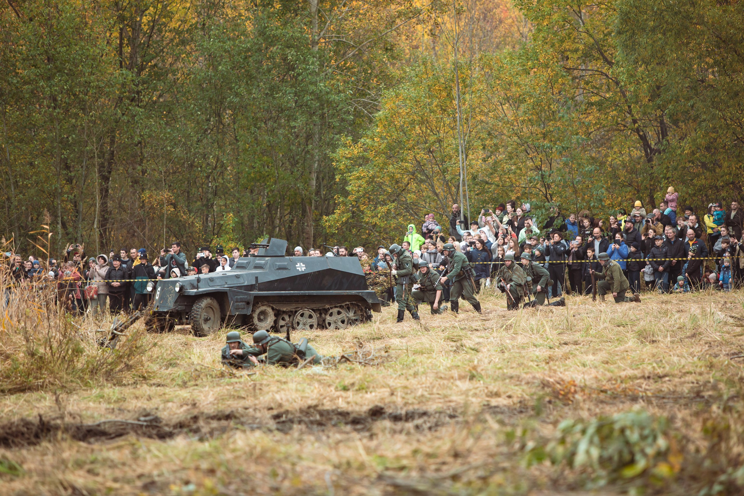 04.10.26 Реконструкция боя Петергофского десанта. Александр спб ру фотограф
