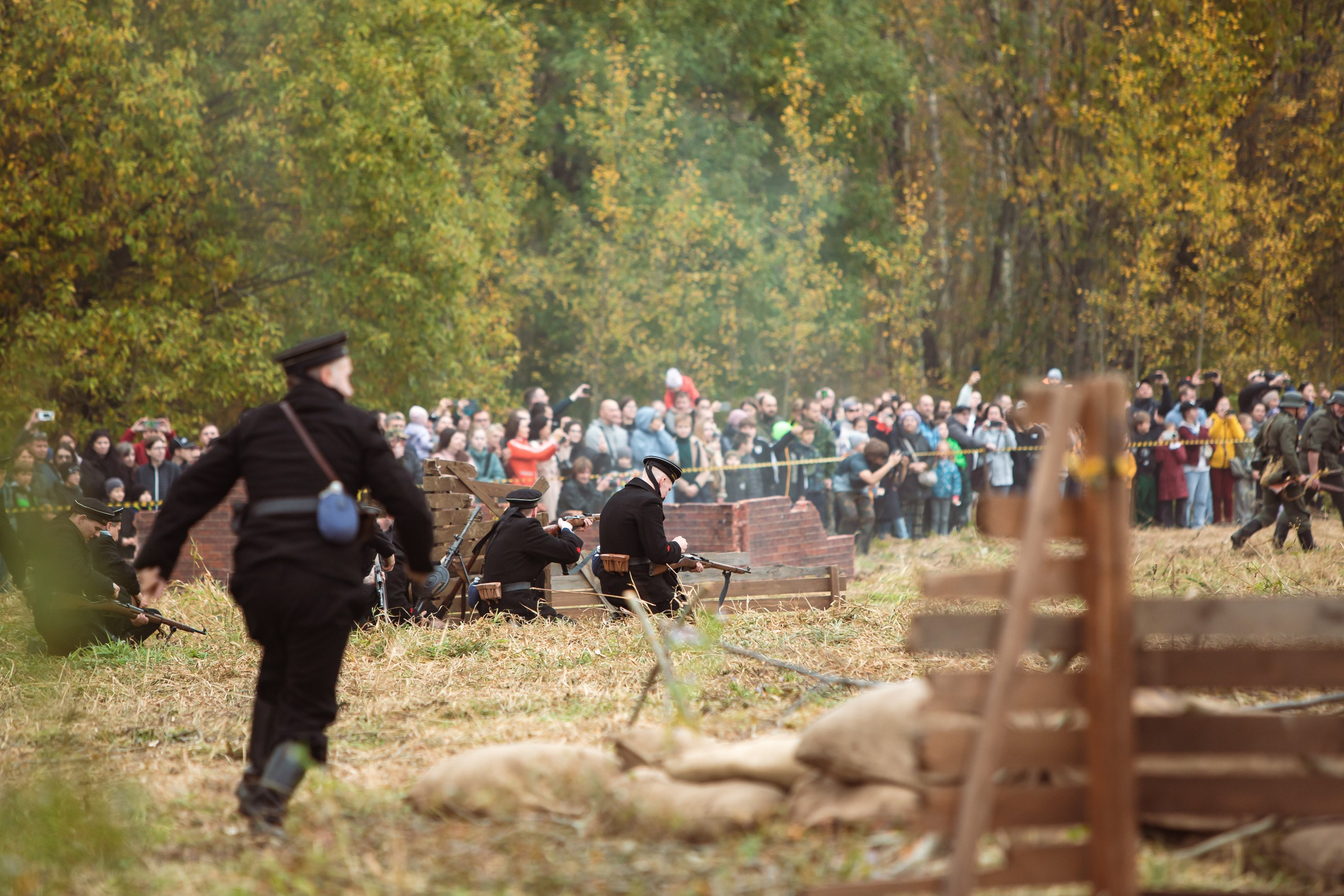 04.10.26 Реконструкция боя Петергофского десанта. Александр спб ру фотограф