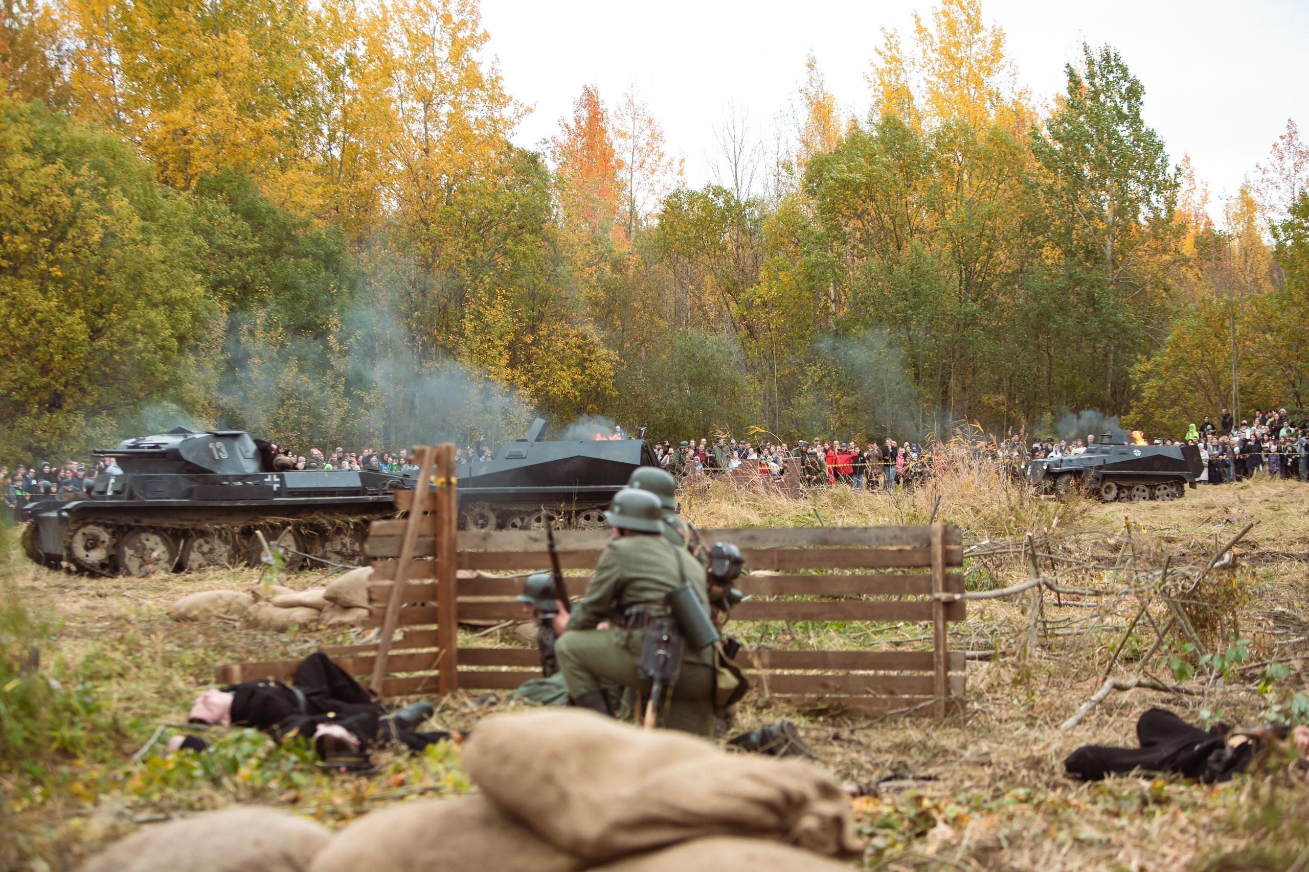 04.10.26 Реконструкция боя Петергофского десанта. Александр спб ру фотограф