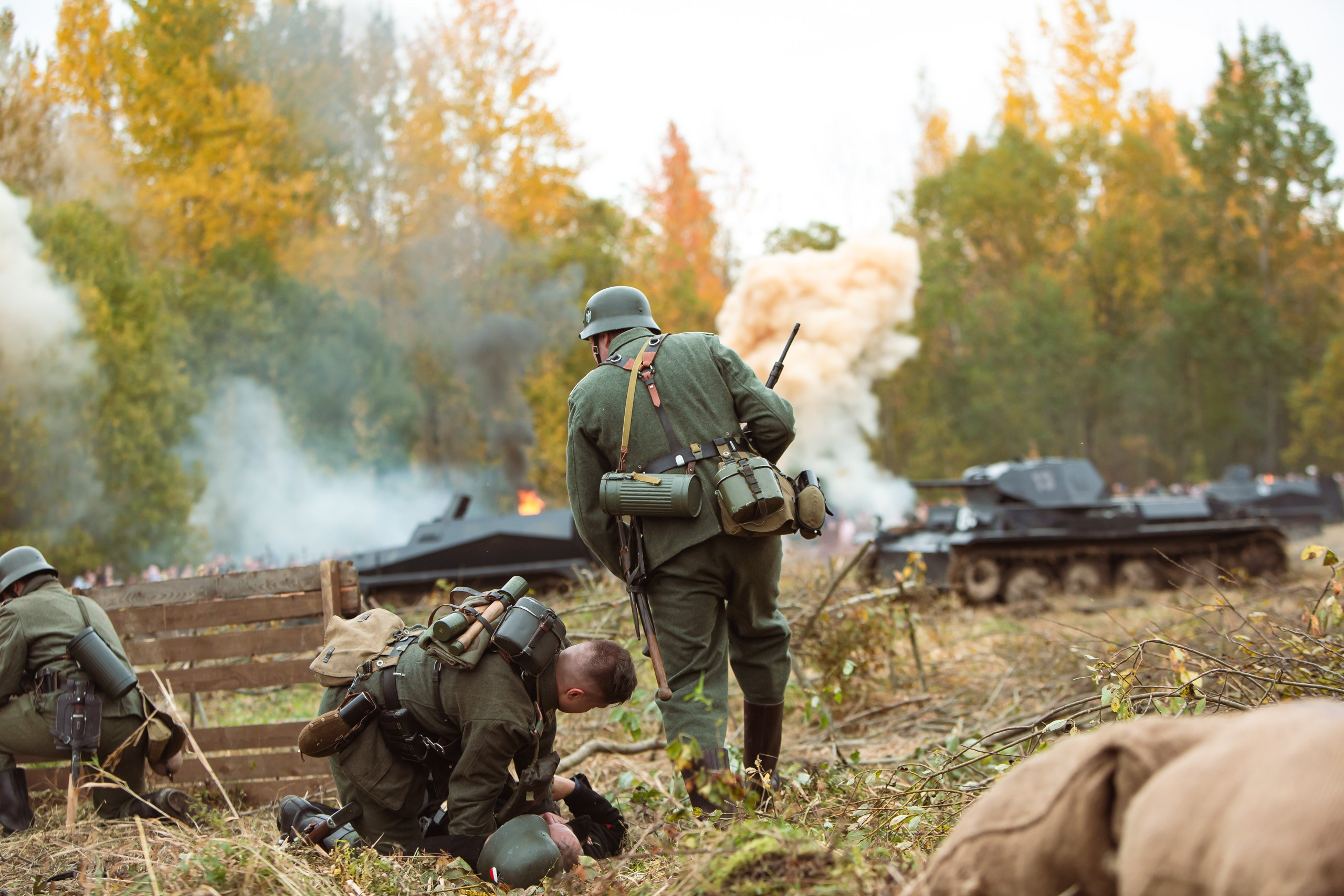 04.10.26 Реконструкция боя Петергофского десанта. Александр спб ру фотограф