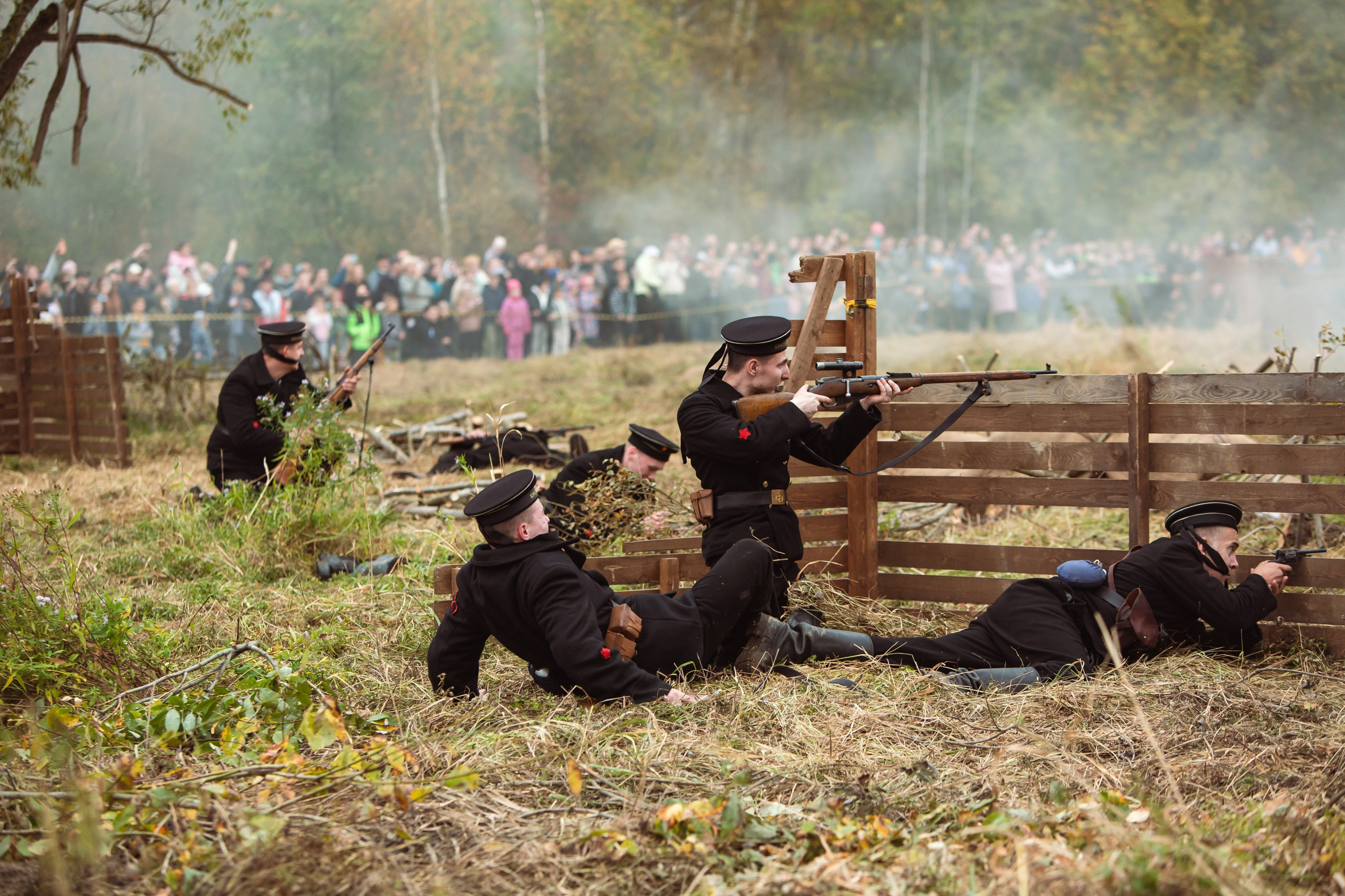 04.10.26 Реконструкция боя Петергофского десанта. Александр спб ру фотограф