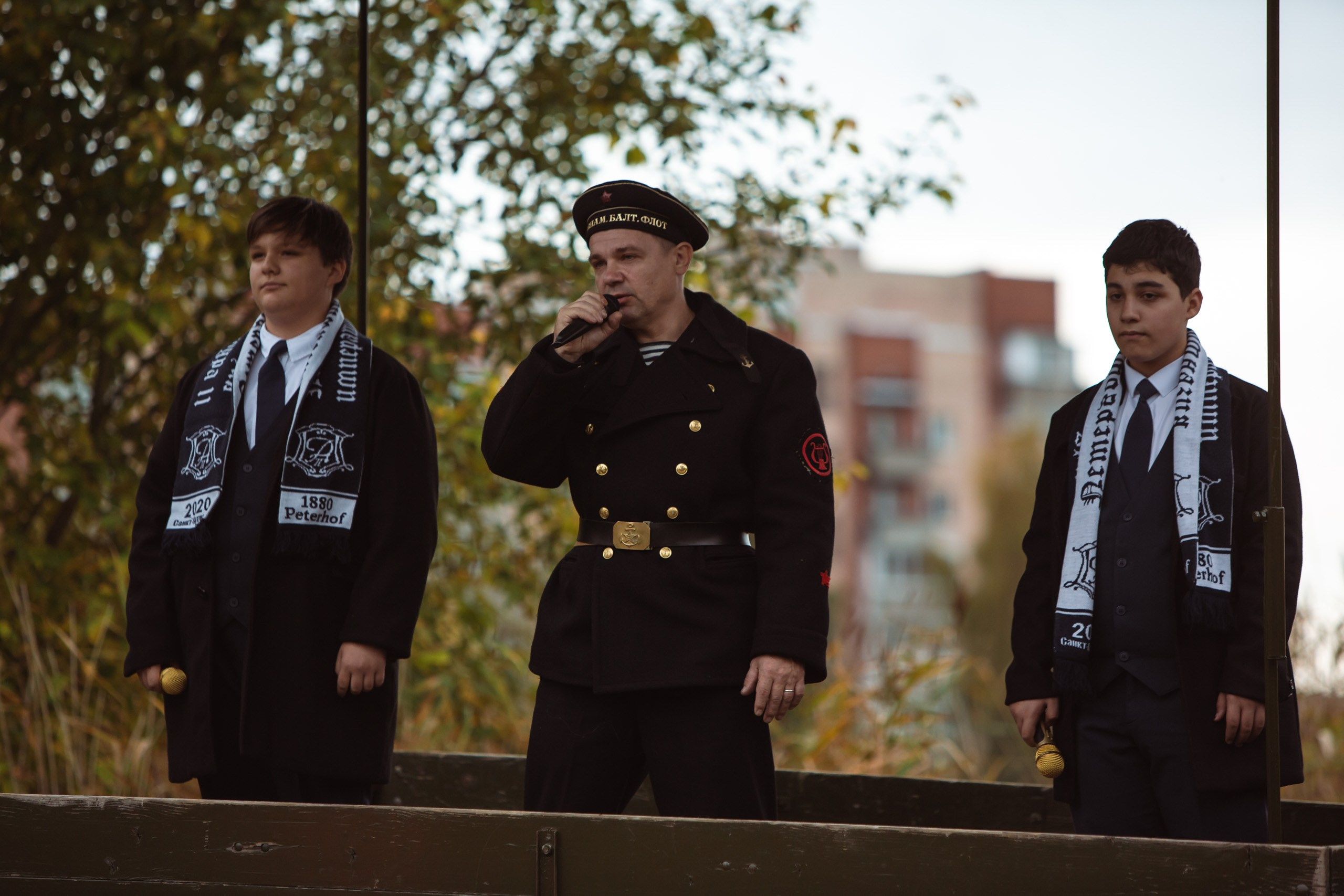 04.10.26 Реконструкция боя Петергофского десанта. Александр спб ру фотограф