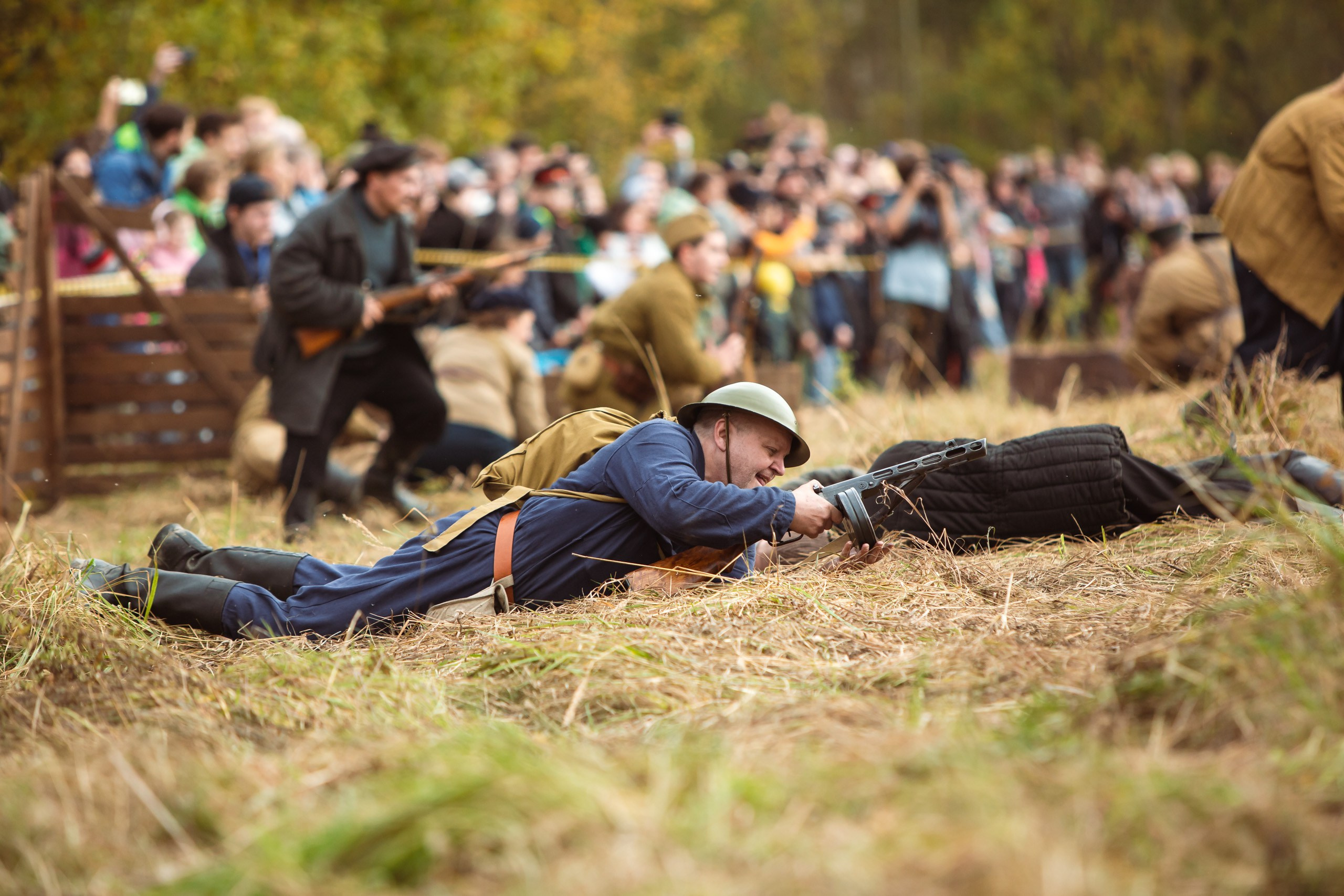 04.10.26 Реконструкция боя Петергофского десанта. Александр спб ру фотограф