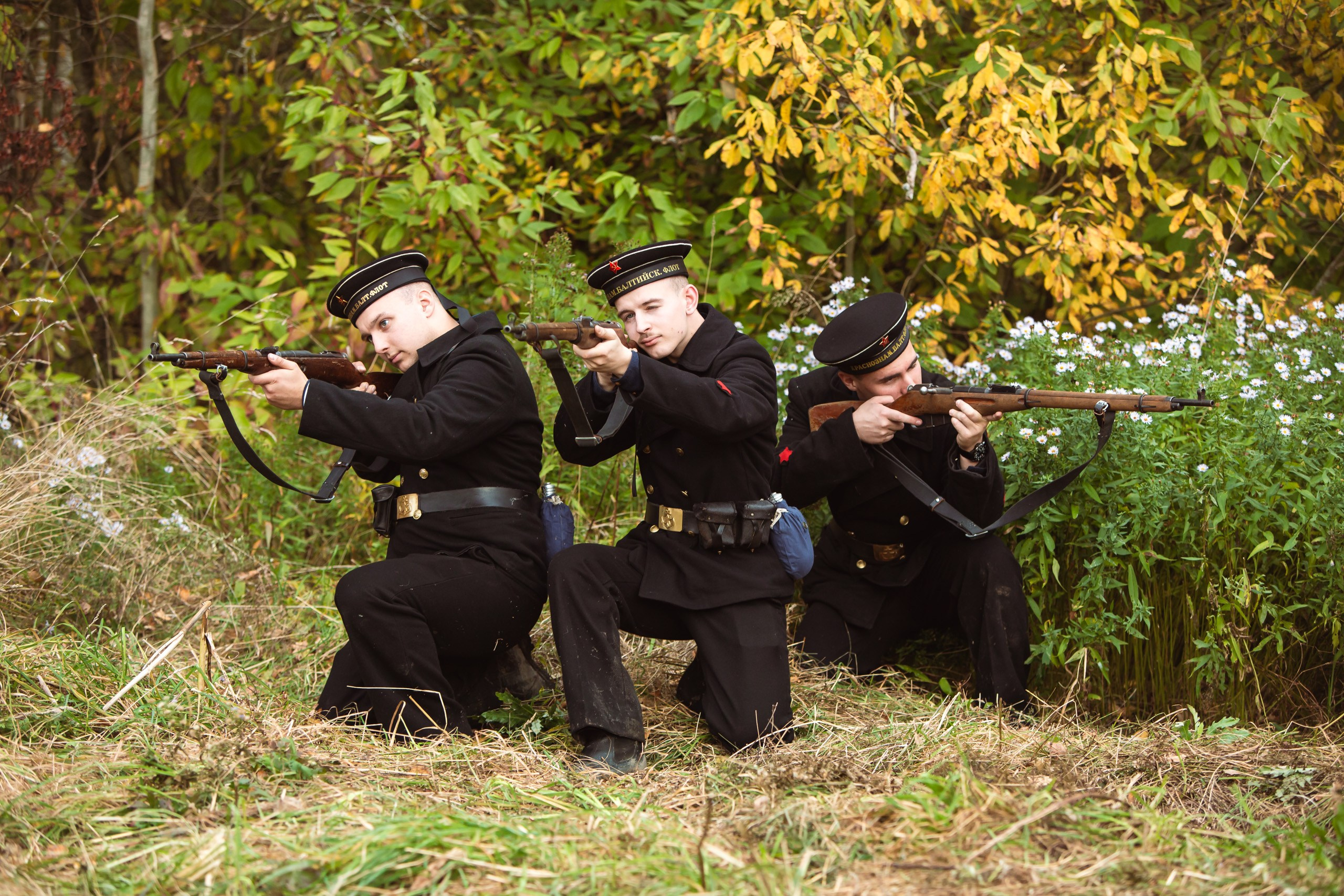 04.10.26 Реконструкция боя Петергофского десанта. Александр спб ру фотограф