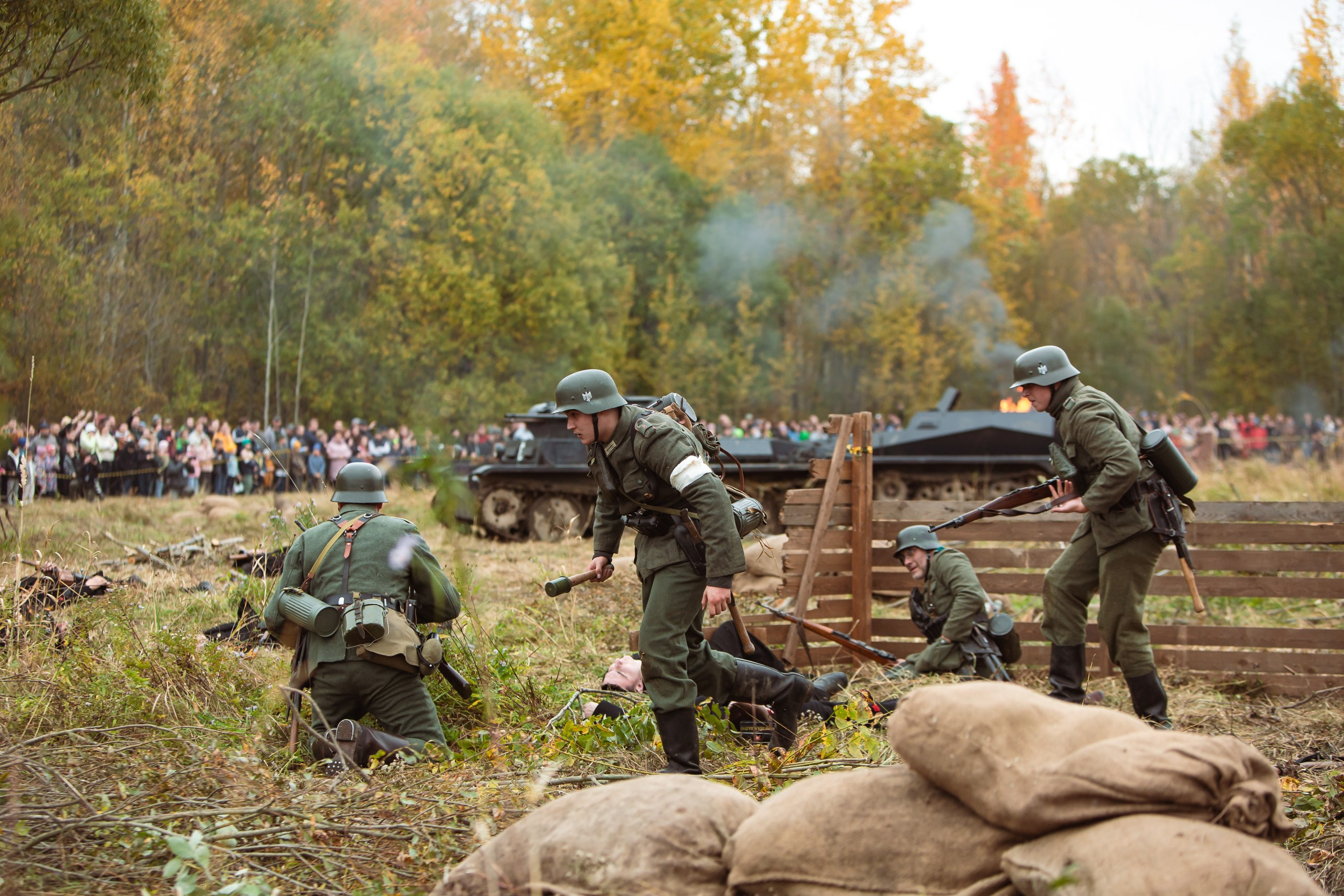 04.10.26 Реконструкция боя Петергофского десанта. Александр спб ру фотограф