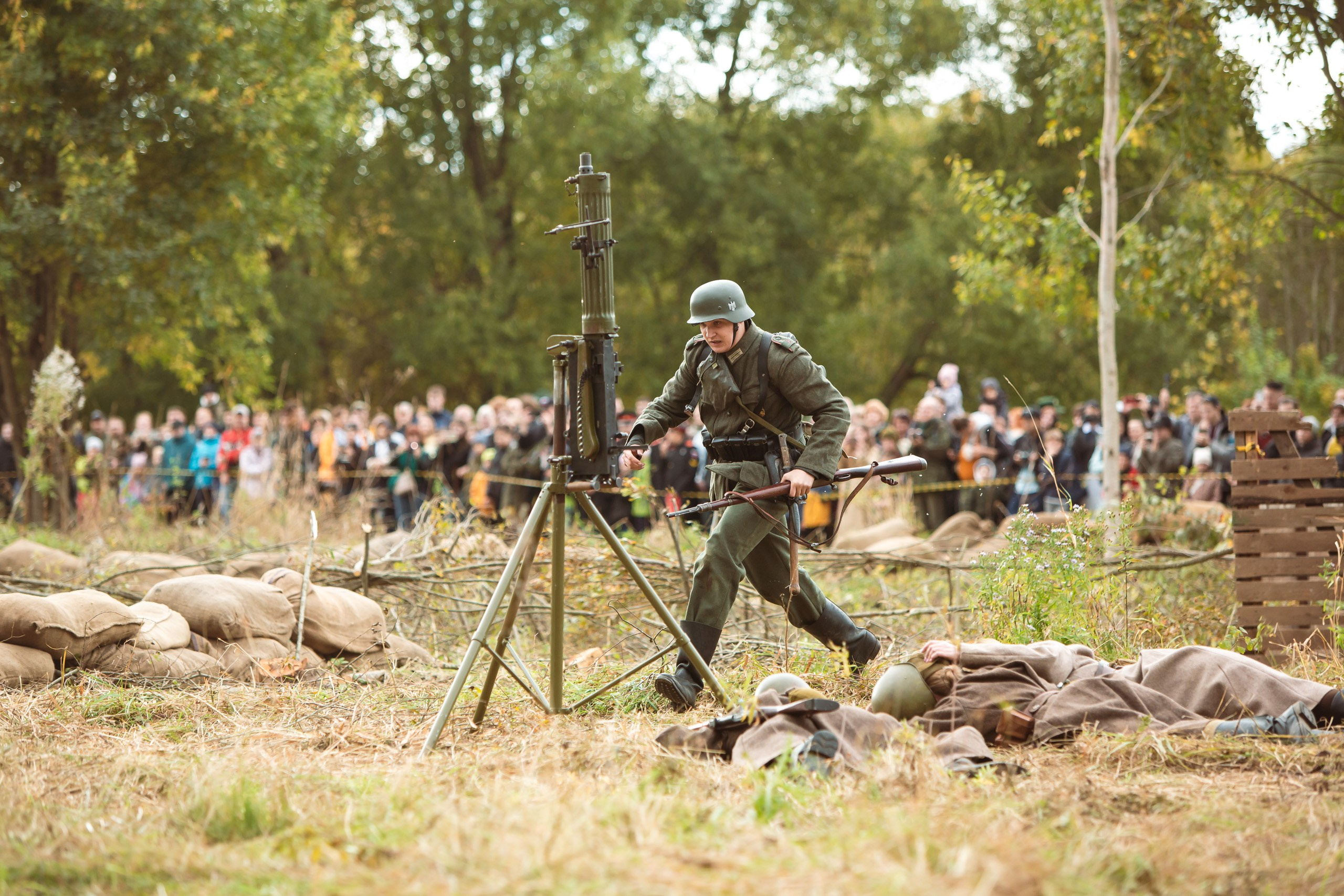 04.10.26 Реконструкция боя Петергофского десанта. Александр спб ру фотограф