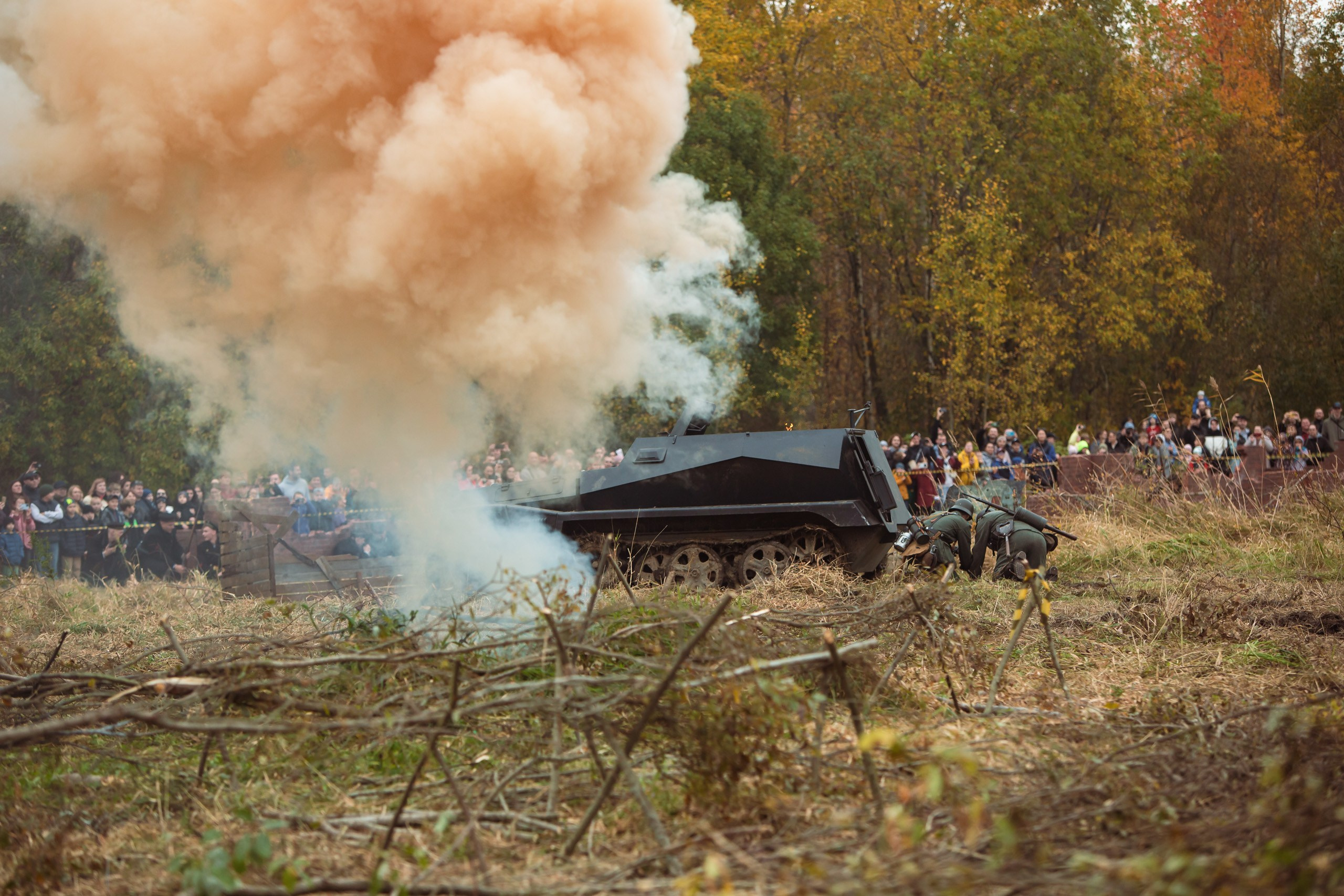 04.10.26 Реконструкция боя Петергофского десанта. Александр спб ру фотограф