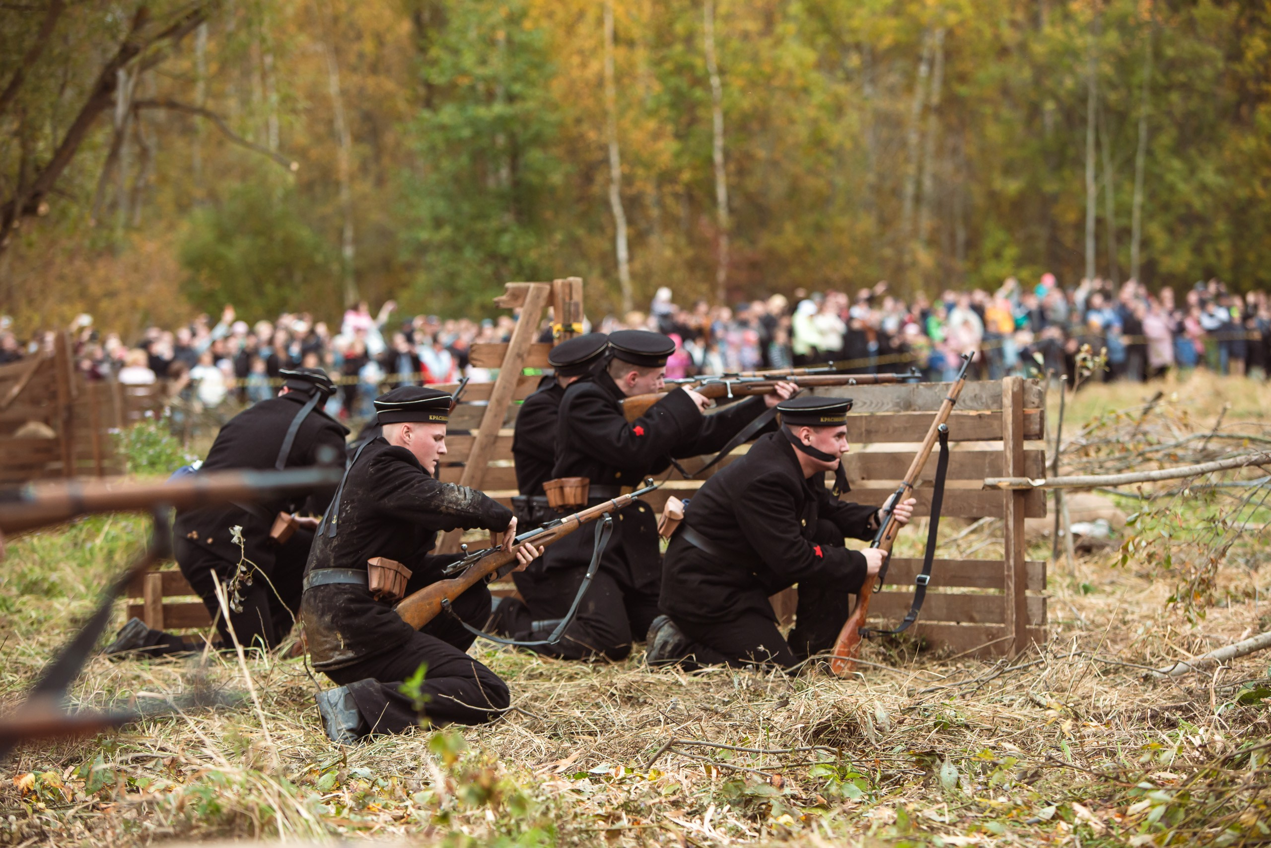 04.10.26 Реконструкция боя Петергофского десанта. Александр спб ру фотограф