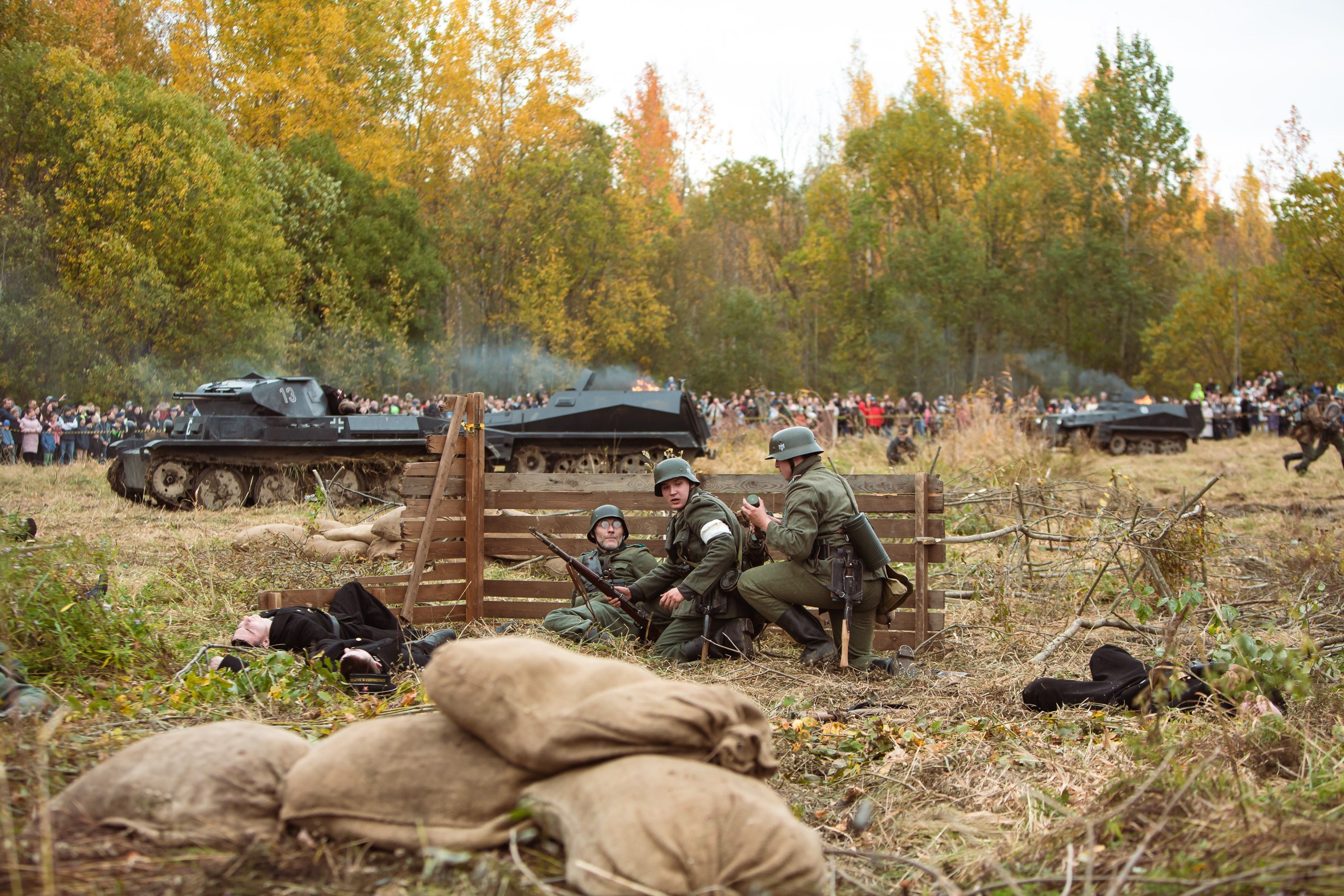 04.10.26 Реконструкция боя Петергофского десанта. Александр спб ру фотограф