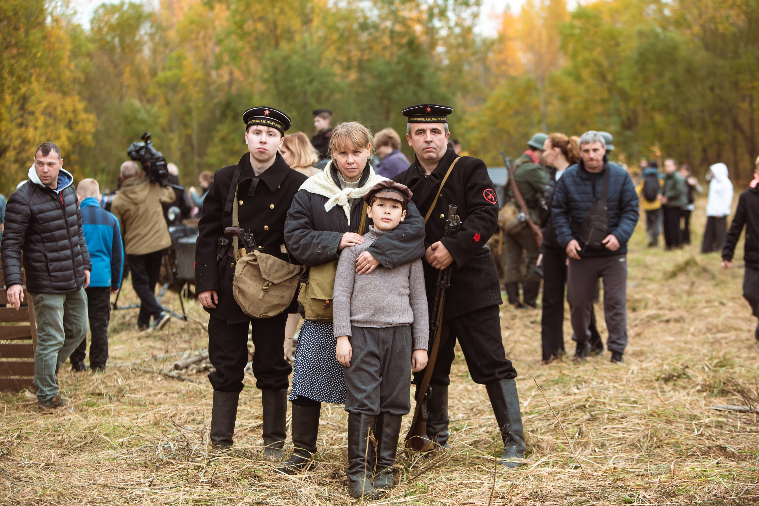 04.10.26 Реконструкция боя Петергофского десанта. Александр спб ру фотограф