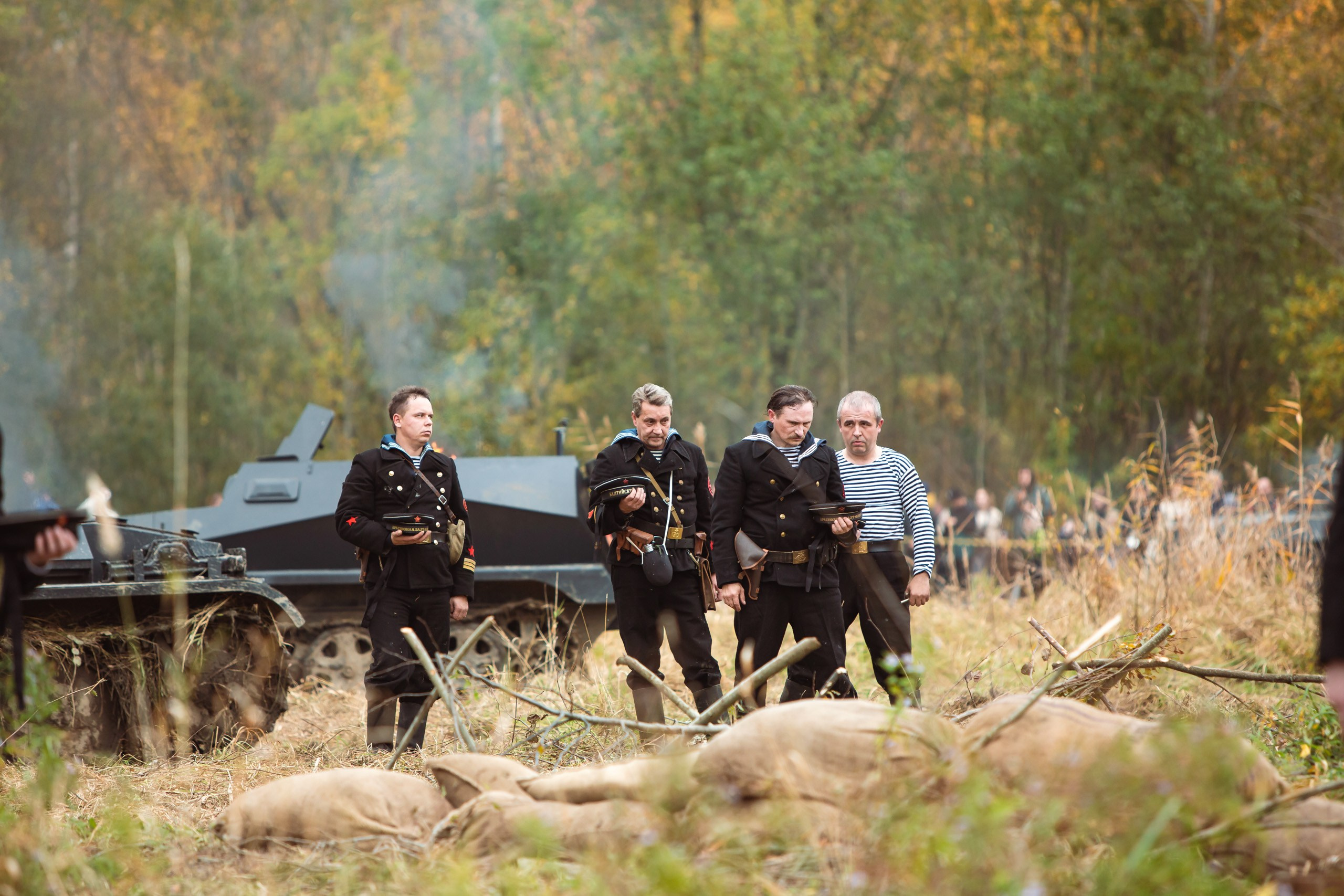 04.10.26 Реконструкция боя Петергофского десанта. Александр спб ру фотограф