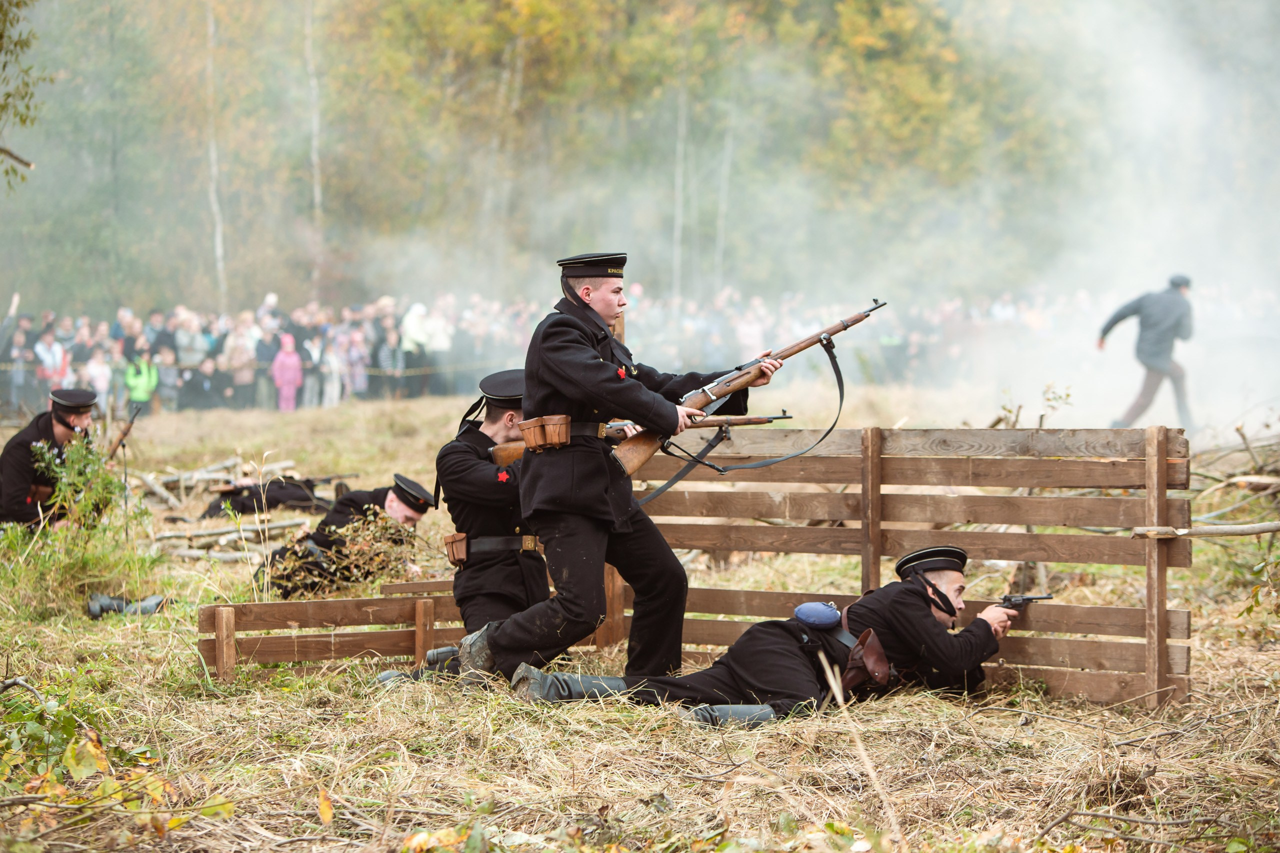 04.10.26 Реконструкция боя Петергофского десанта. Александр спб ру фотограф