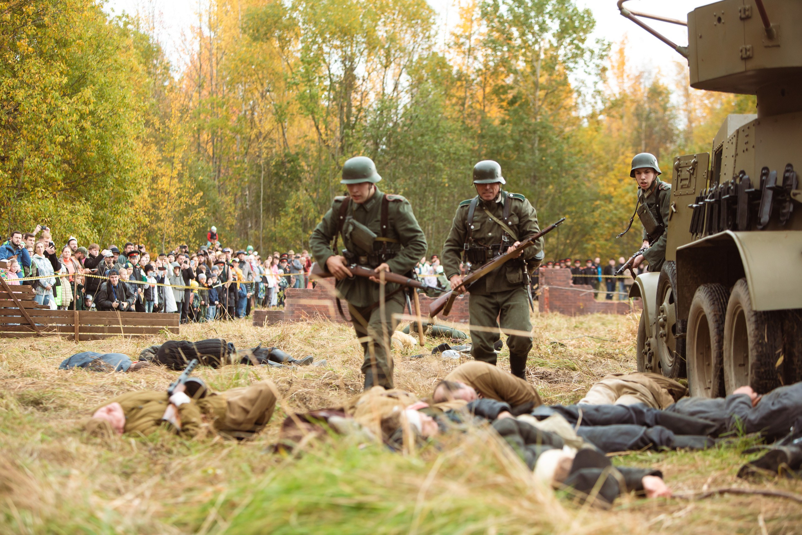 04.10.26 Реконструкция боя Петергофского десанта. Александр спб ру фотограф