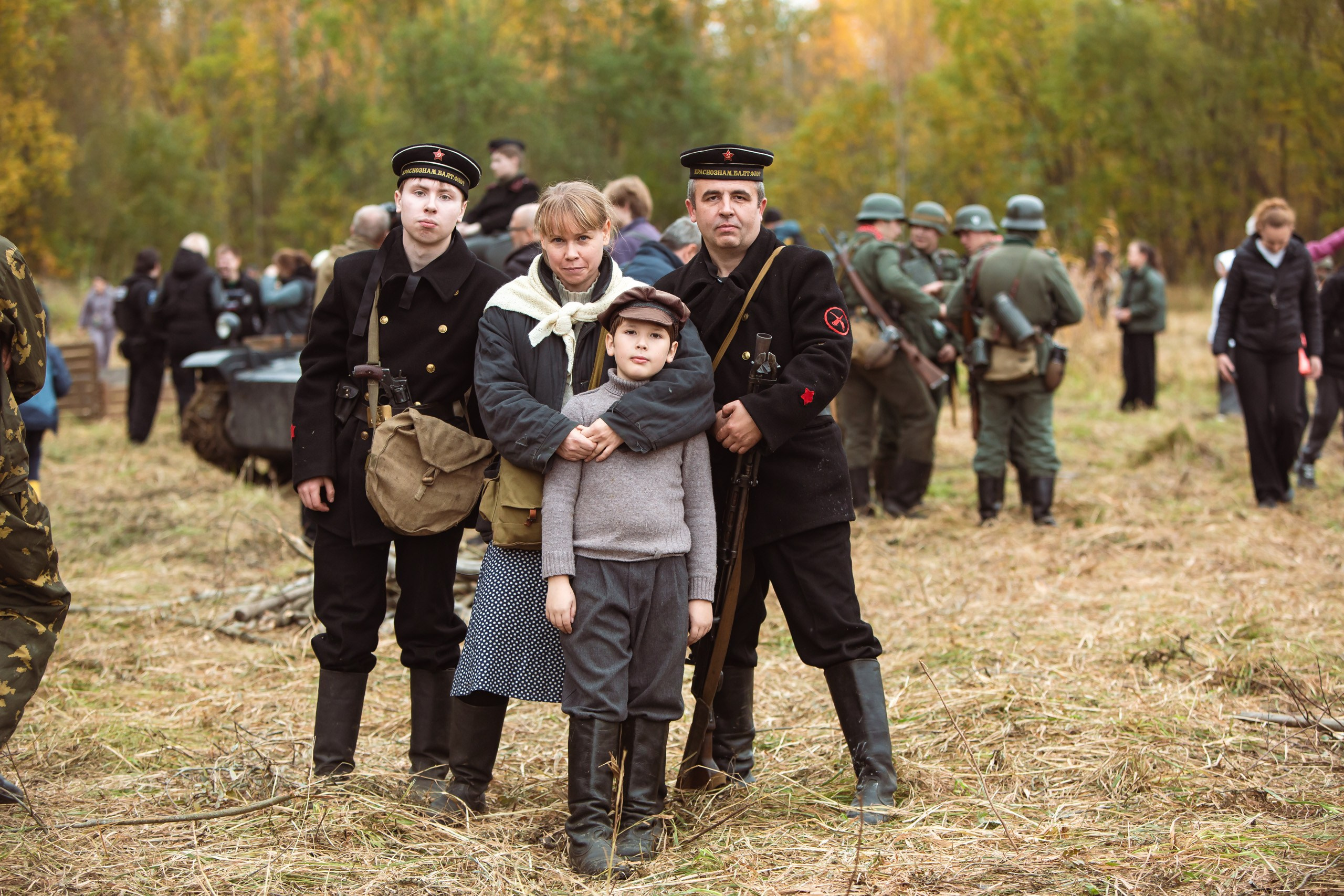 04.10.26 Реконструкция боя Петергофского десанта. Александр спб ру фотограф