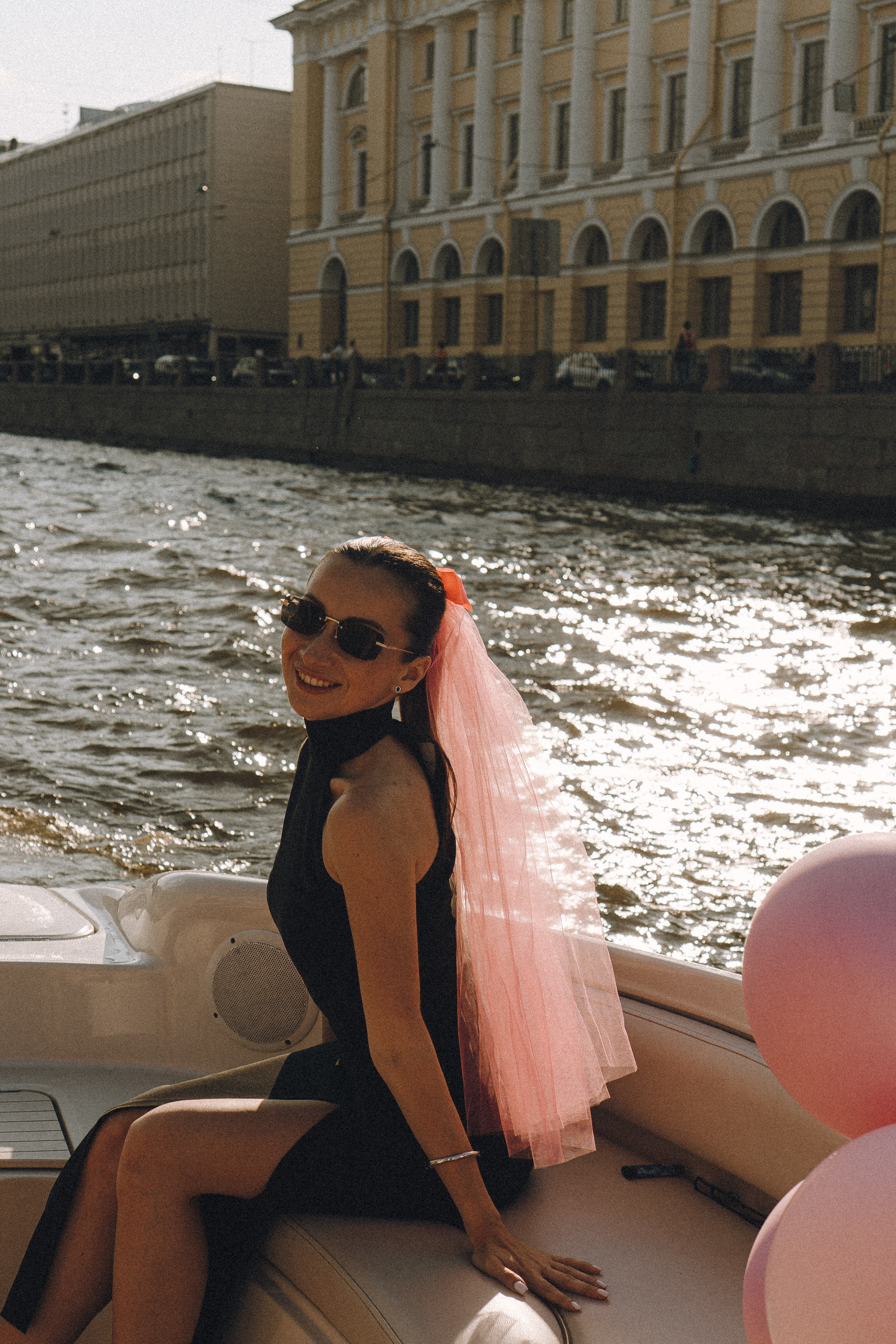 ДЕВИЧНИК НА КАТЕРЕ. Профессиональный фотограф, Санкт-Петербург — Виктория Богомолова