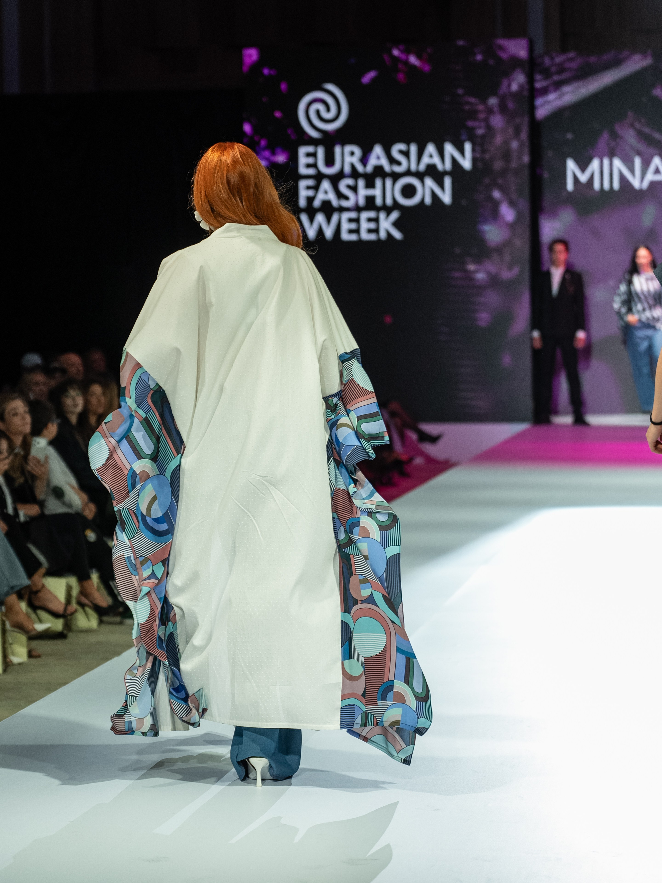 Eurasia Fashion Week Minavara. Сайт Алматинского НЮ АРТ, будуар и фэшн фотографа Дениса Карпенко