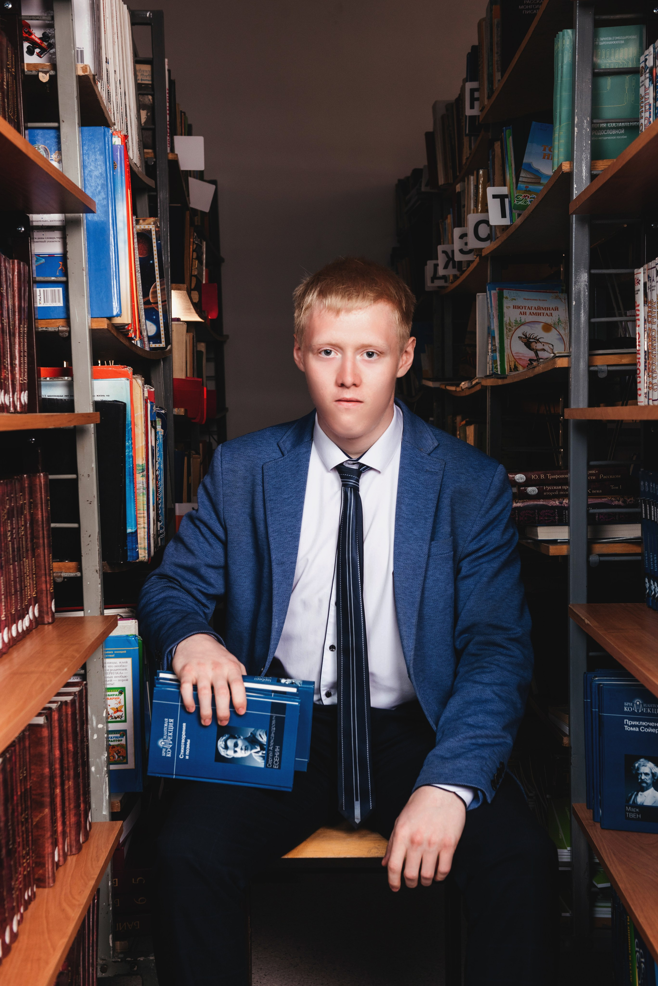 Выпускные школьные альбомы:. Фотограф Эллина Дар г. Улан-Удэ