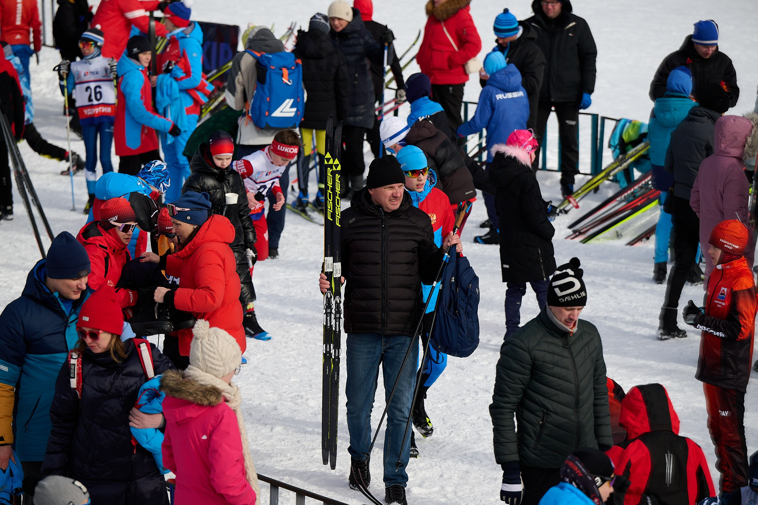 Всероссийские соревнования по лыжным гонкам «Пионерская правда». Ижевс. Спортивный репортажный фотограф в Ижевске Сергей Мерзляков
