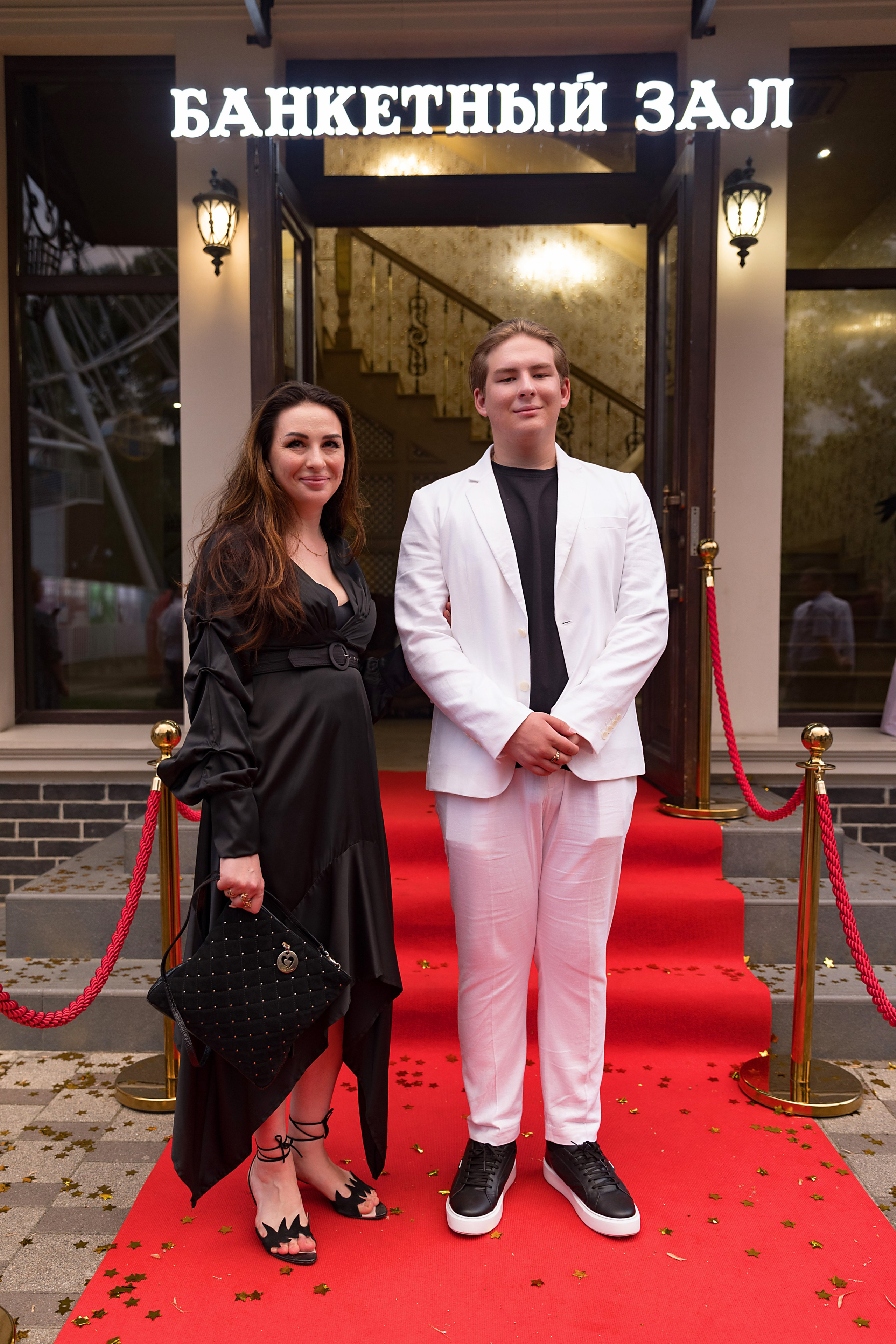 11 класс 48 лицей. Фотограф и Видеограф в Краснодаре Юлия Солодченко