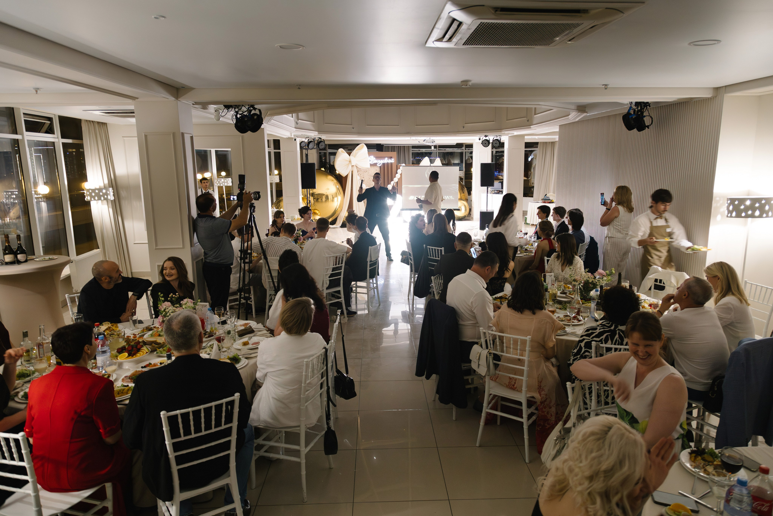 Выпускной 11А класса 2025. Артур Иликчян — Wedding & Event фотограф в Краснодаре