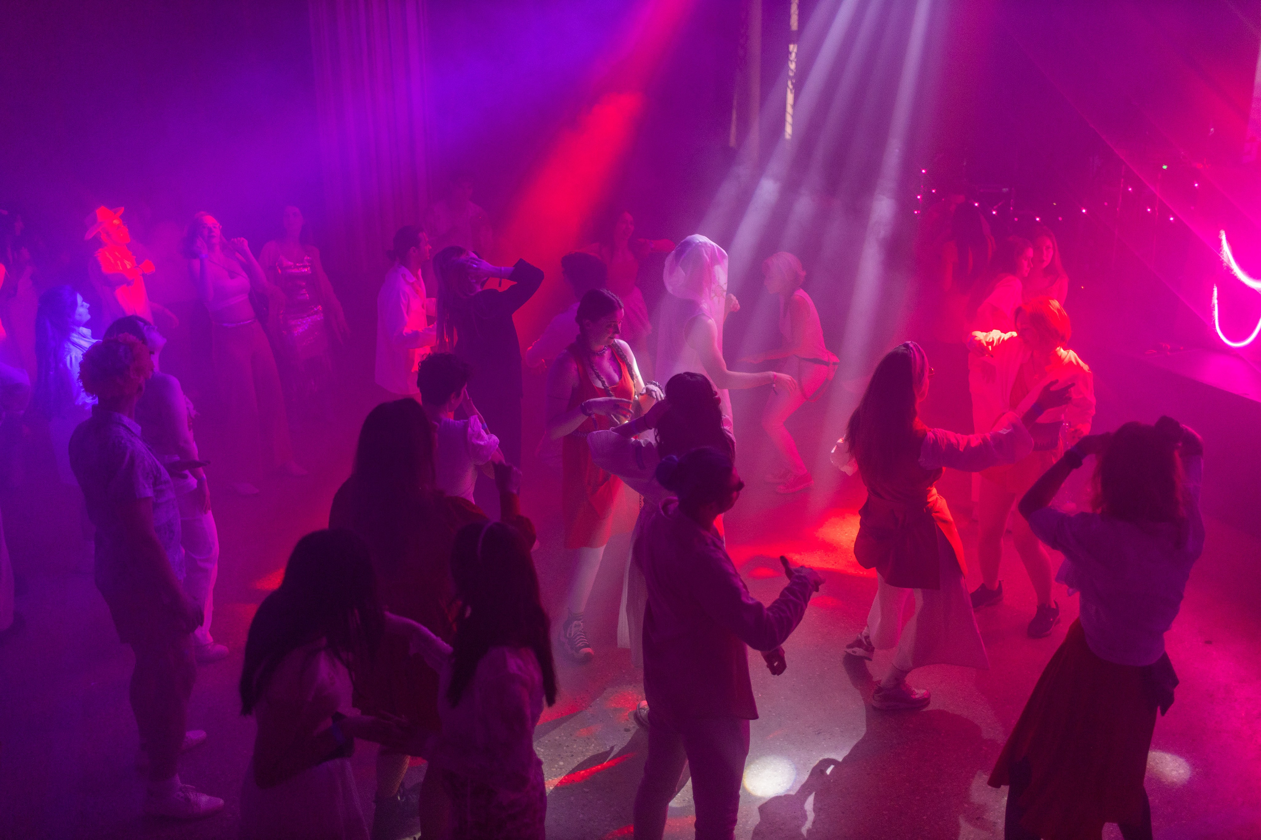 Поцелуйный бар. Фотограф в Москве Десятова Ксения