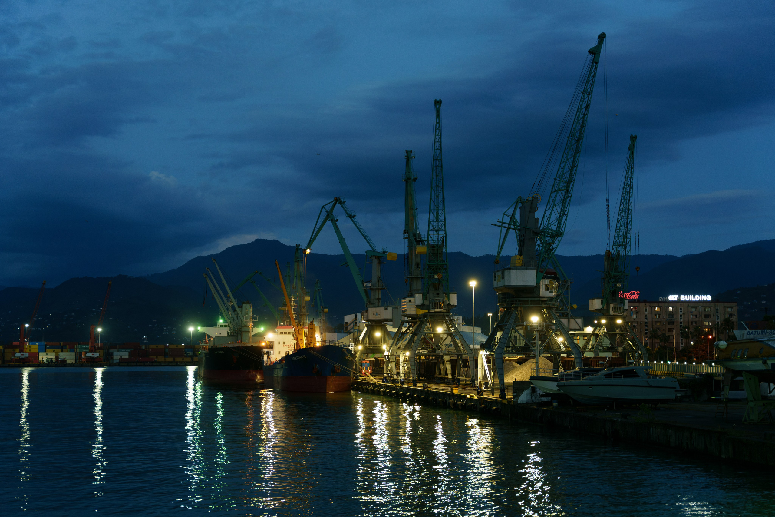 Фотопортреты с пониманием и осознанием образа. Сергей Гаврилов, фотограф