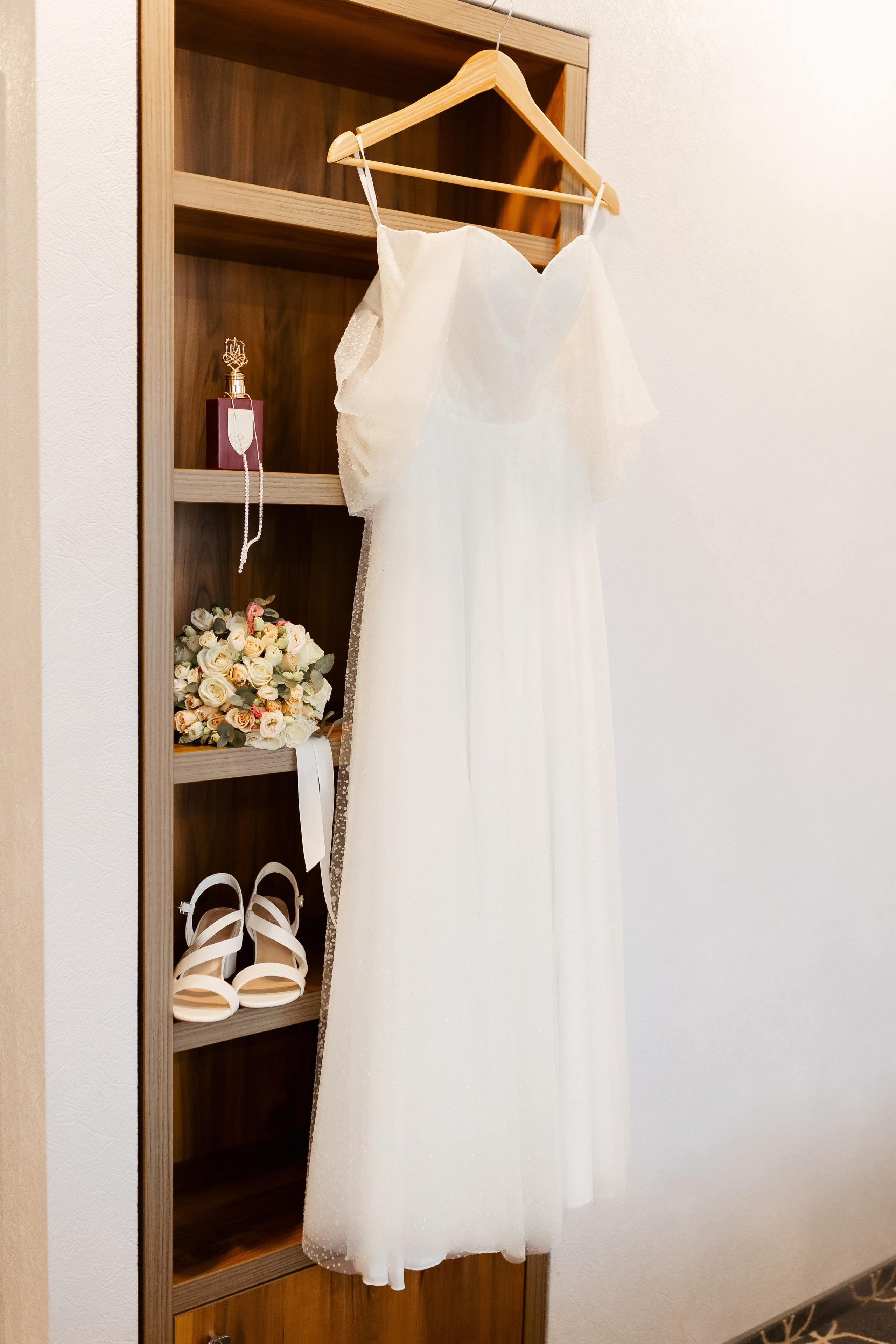 Антон и Яна. Сборы. Дом Офицеров. Выездная. Мельница. Свадебный фотограф в Хабаровске