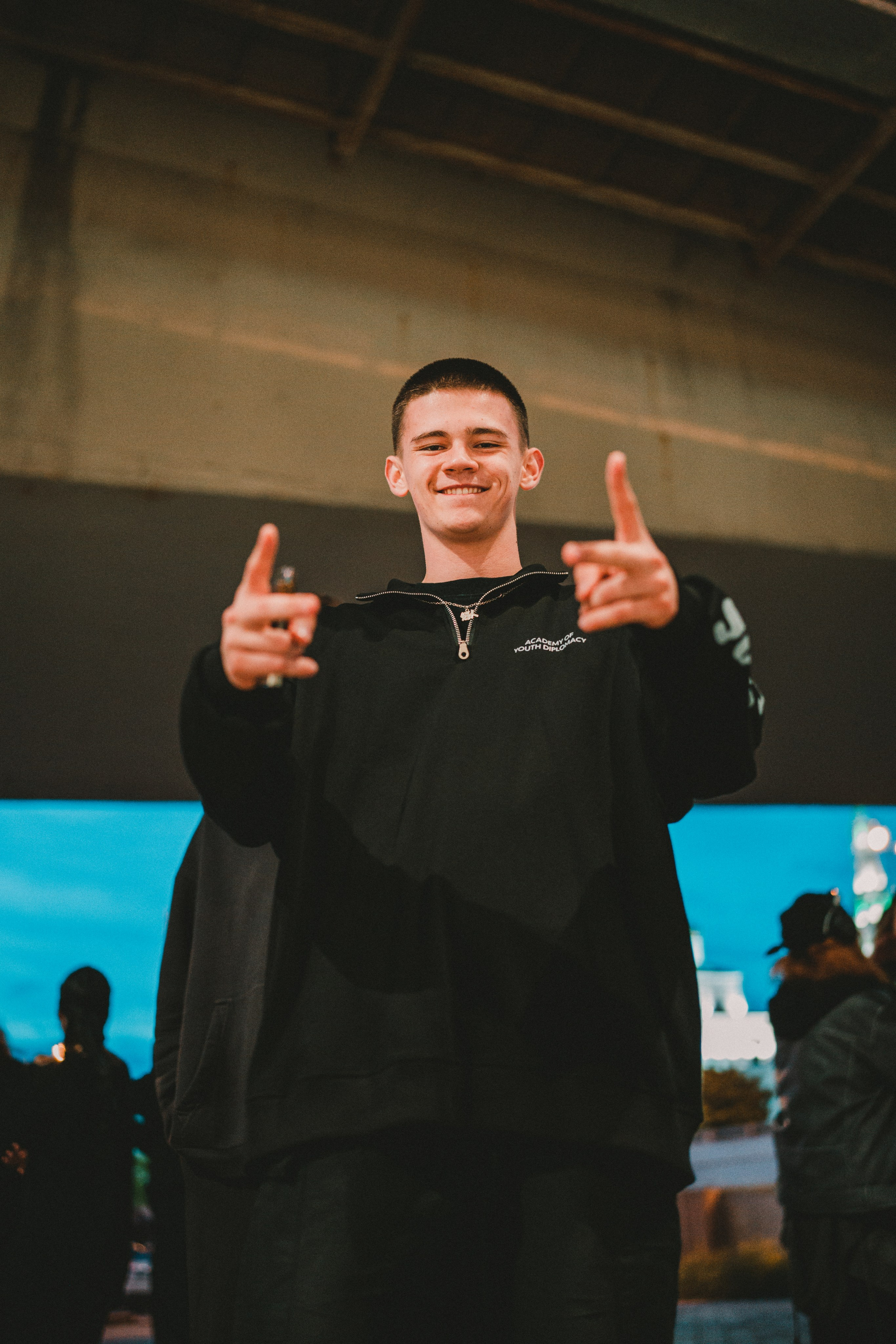 Бэкстейдж съемок клипа «Шулай». Главная