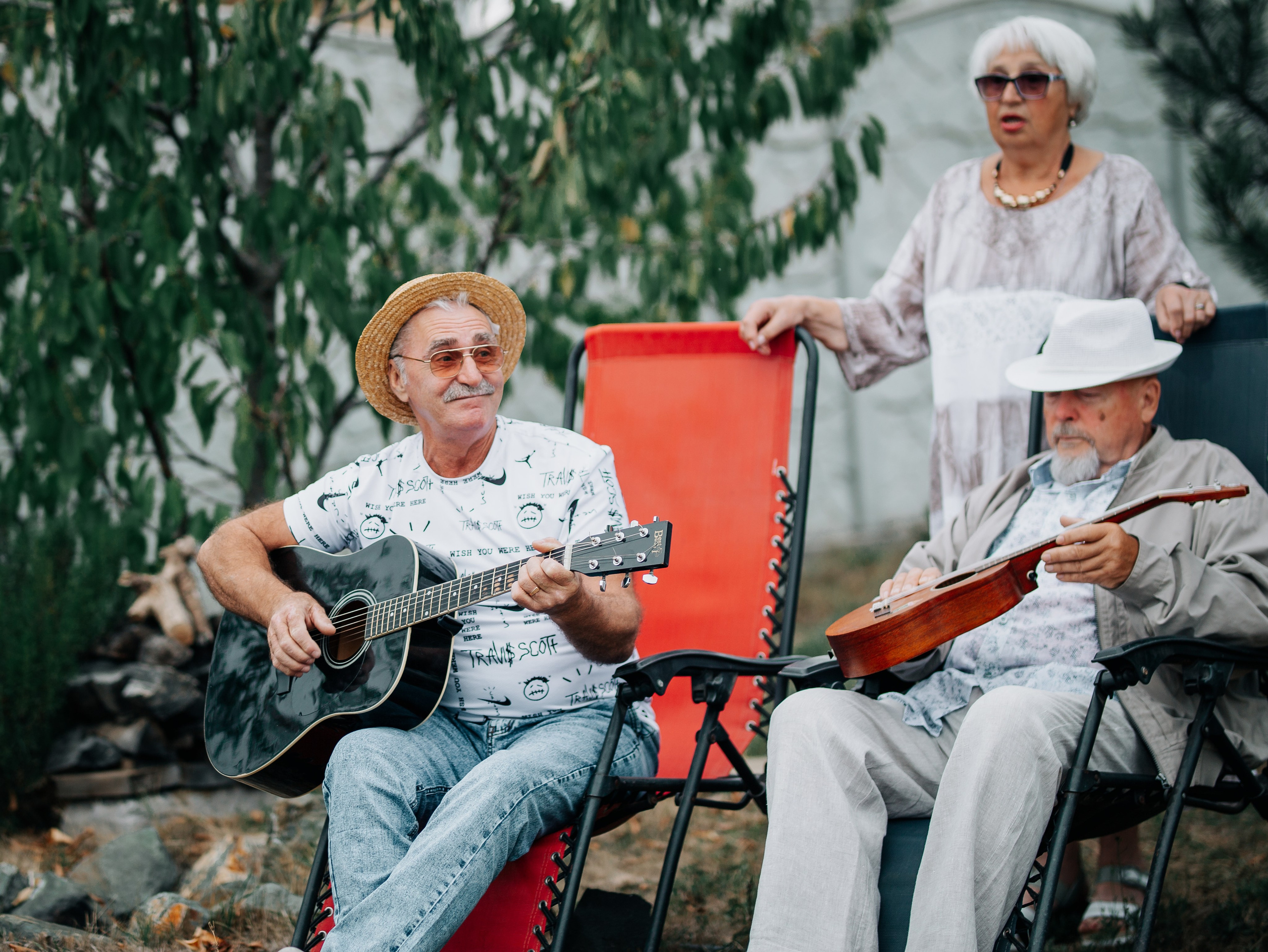 Семейная фотосессия Александра и Марии дома. Фотограф в Крыму