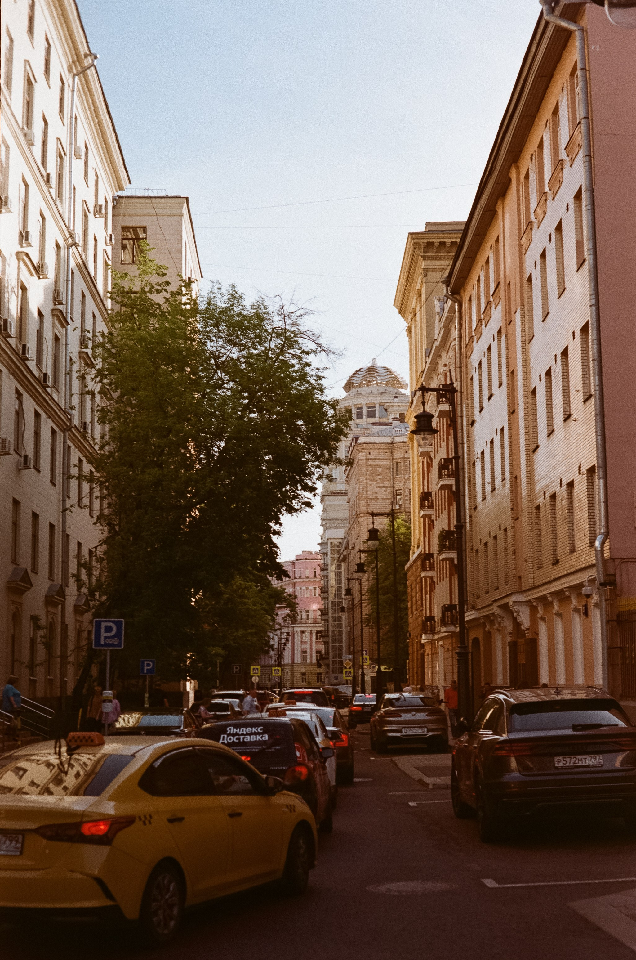 Konica IIIA / Fujicolor Superia 200 (просрочка) / Благовещенский переу